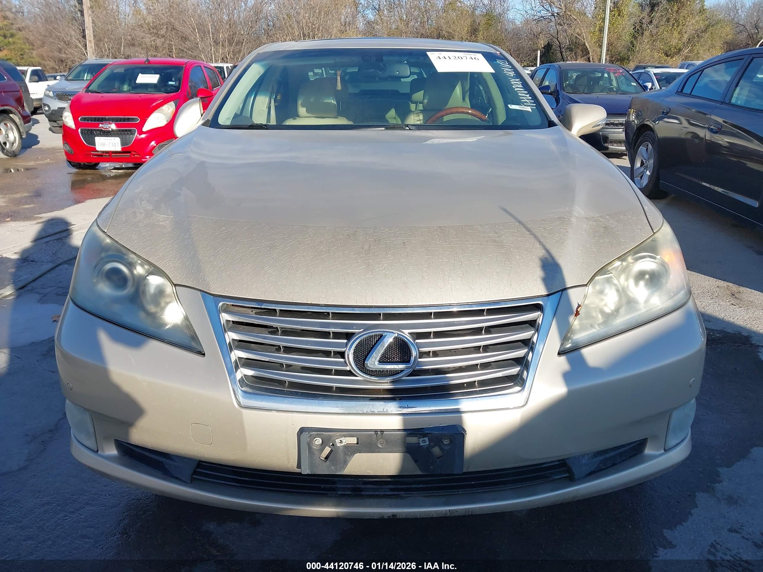 LEXUS ES image 6