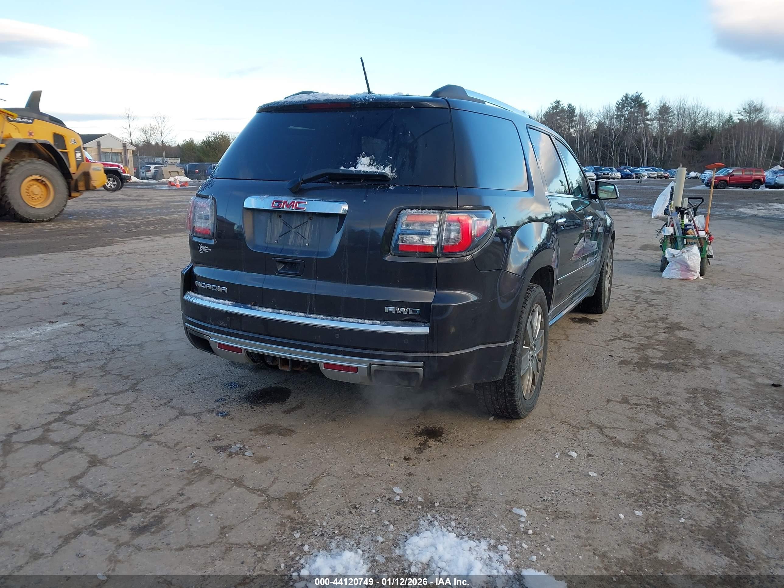 GMC ACADIA image 4