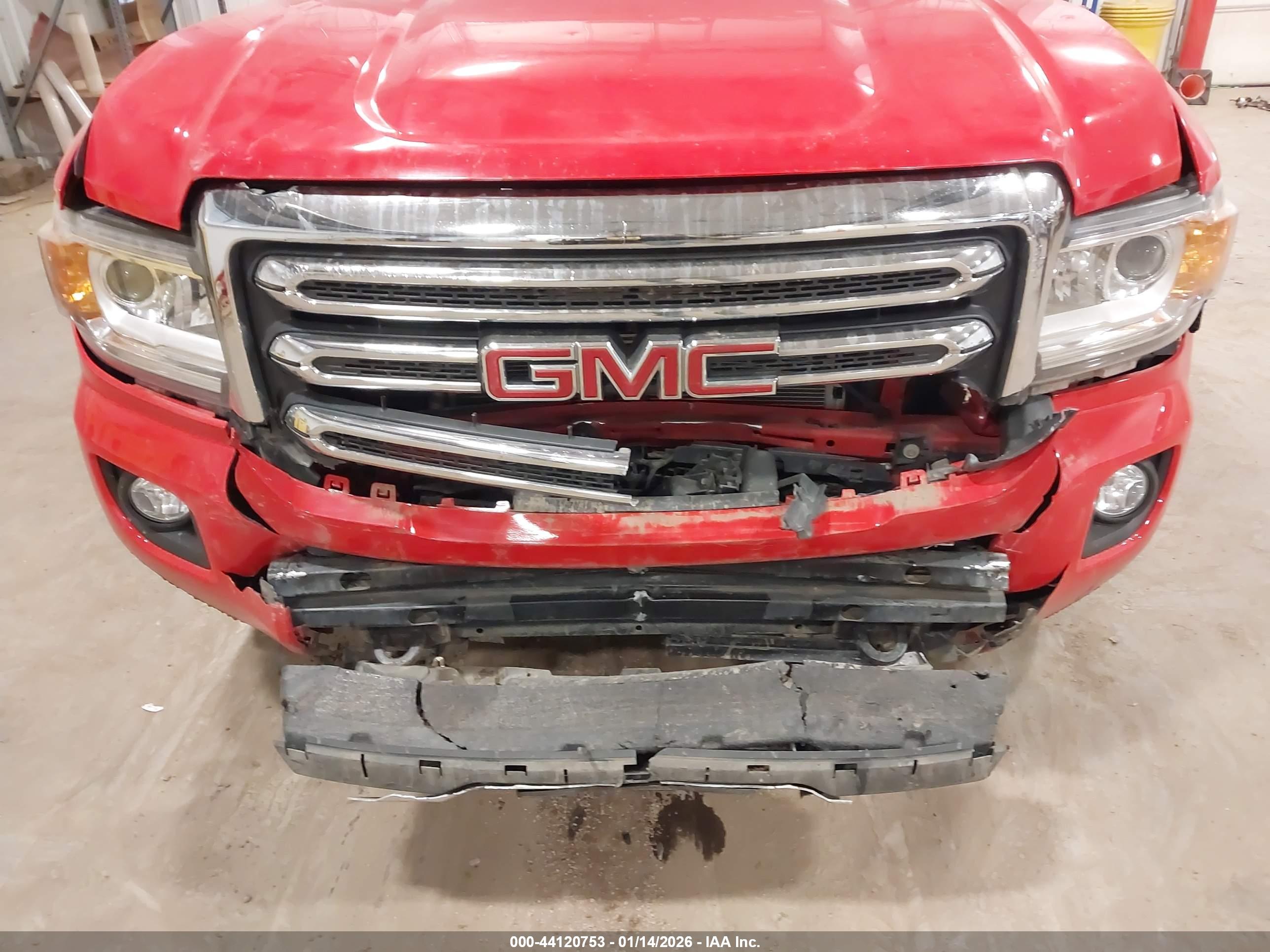 GMC CANYON image 6