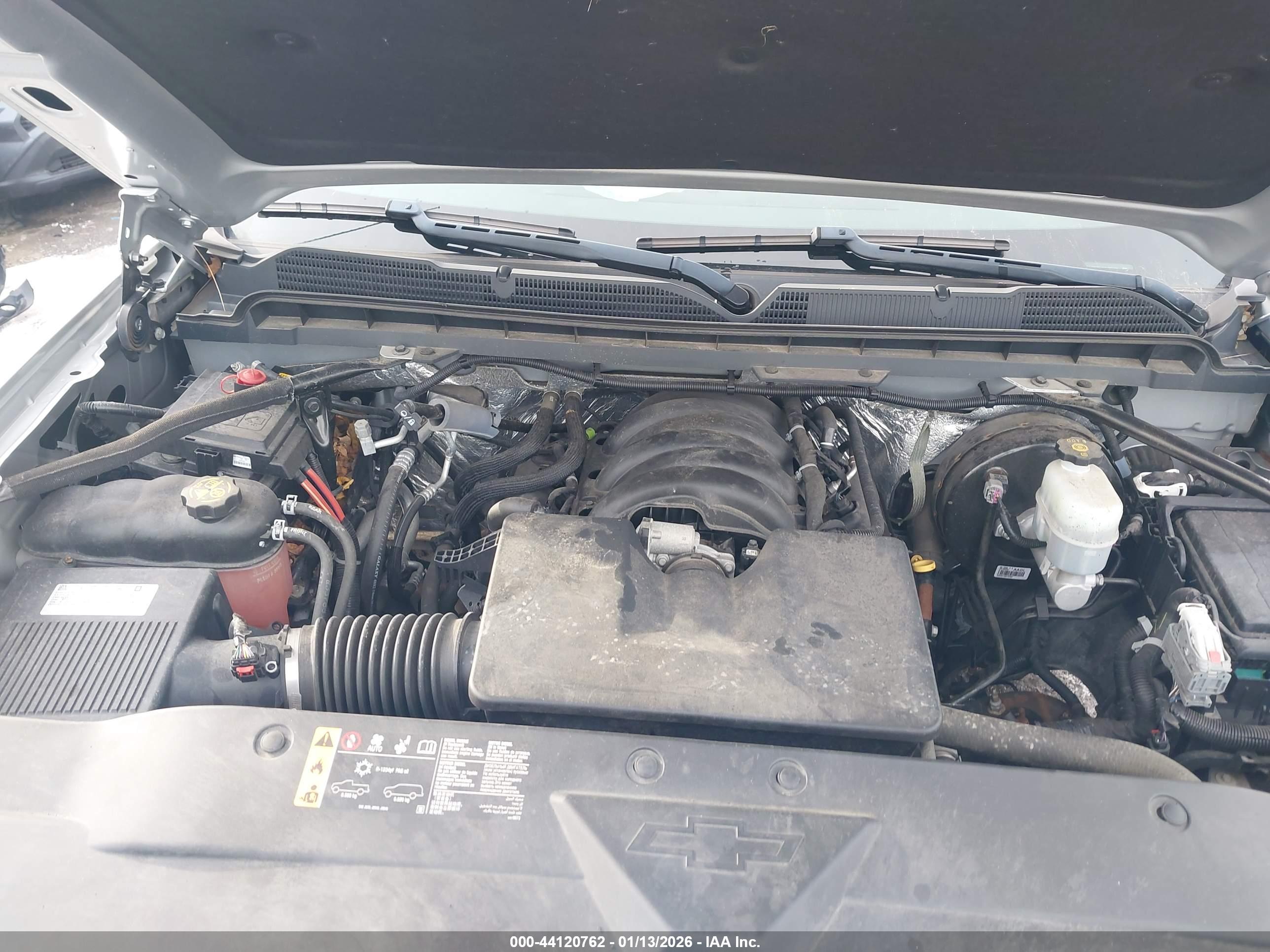 CHEVROLET SILVERADO image 10