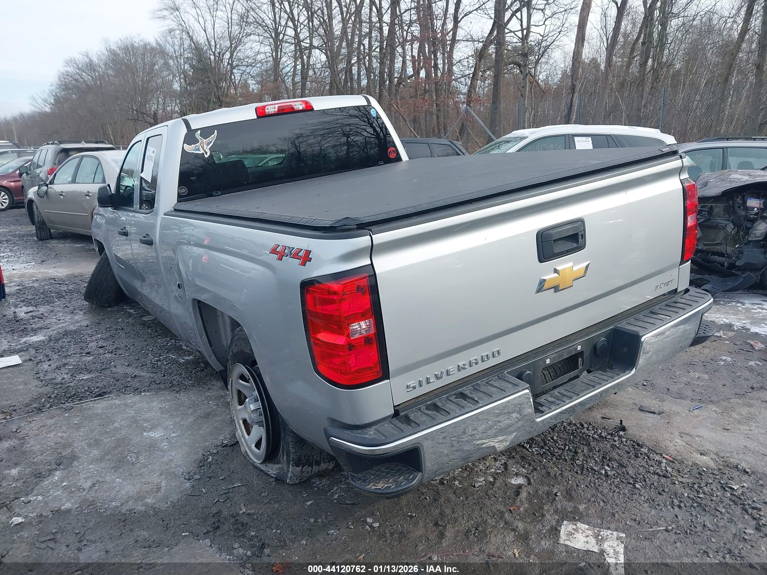 CHEVROLET SILVERADO image 3