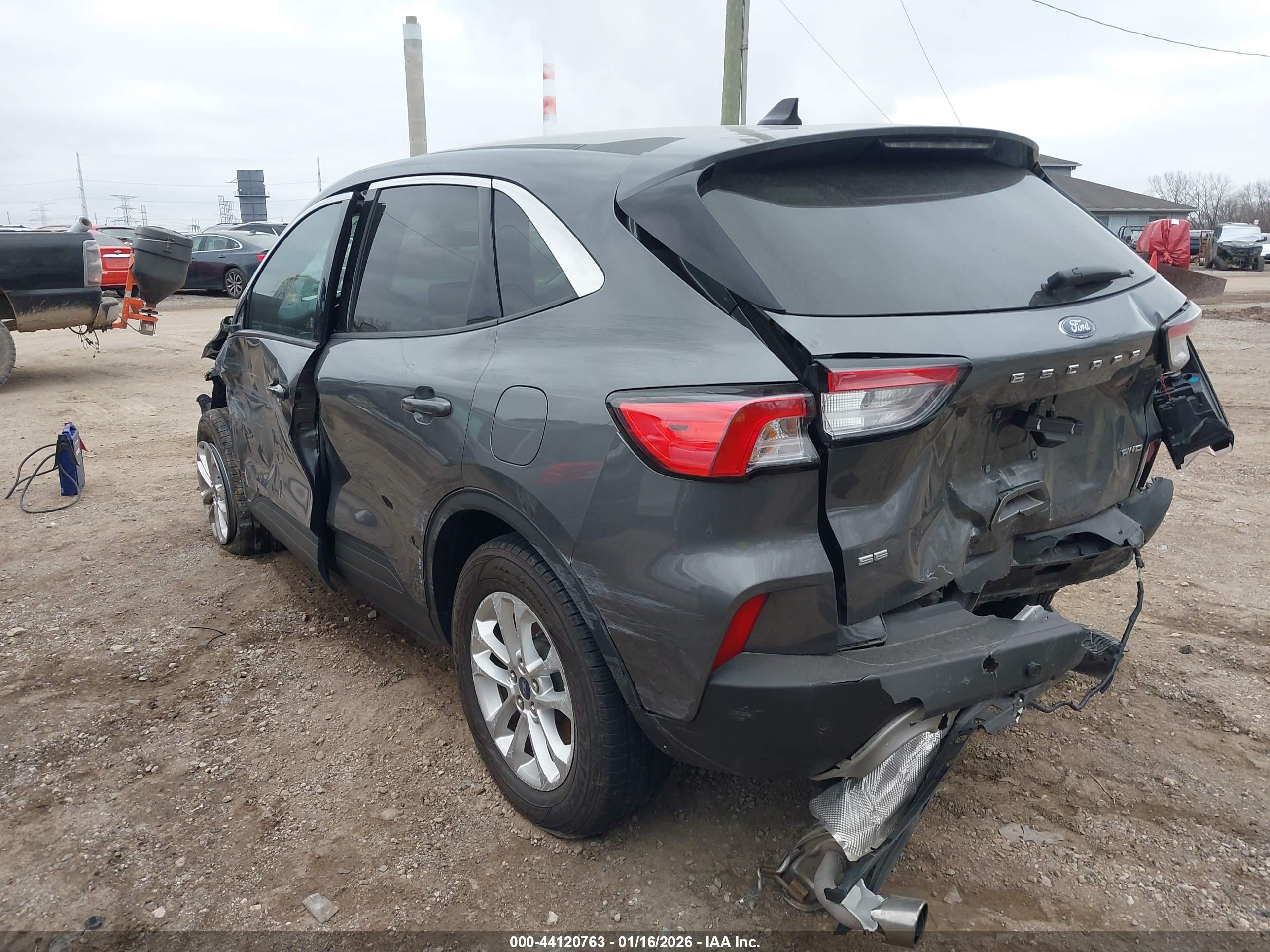 FORD ESCAPE image 6