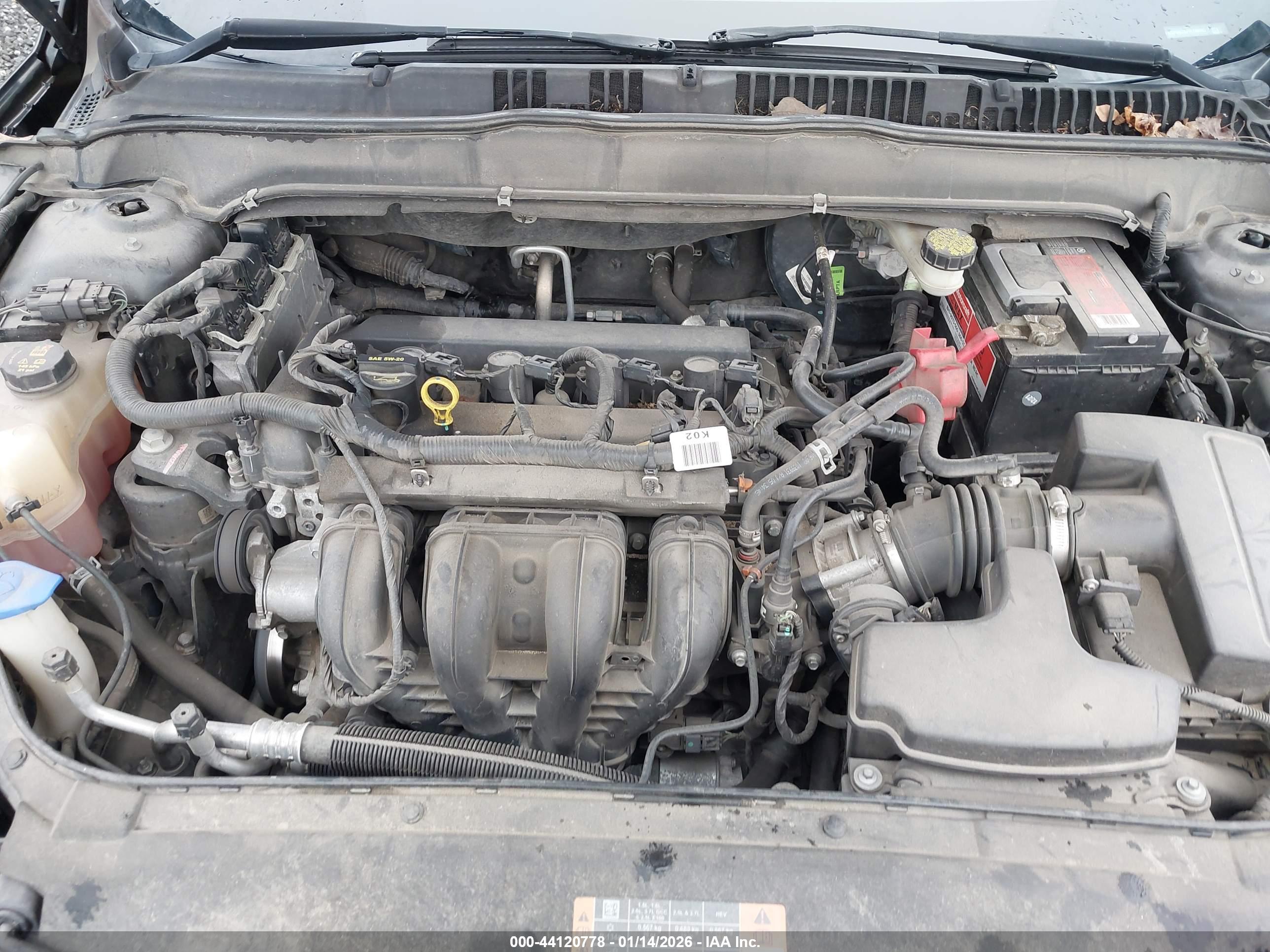 FORD FUSION image 10