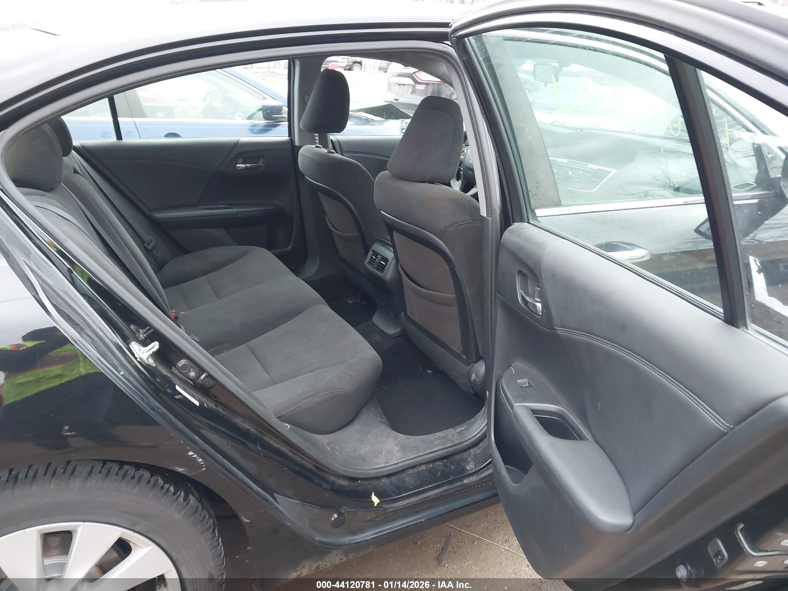 HONDA ACCORD image 8