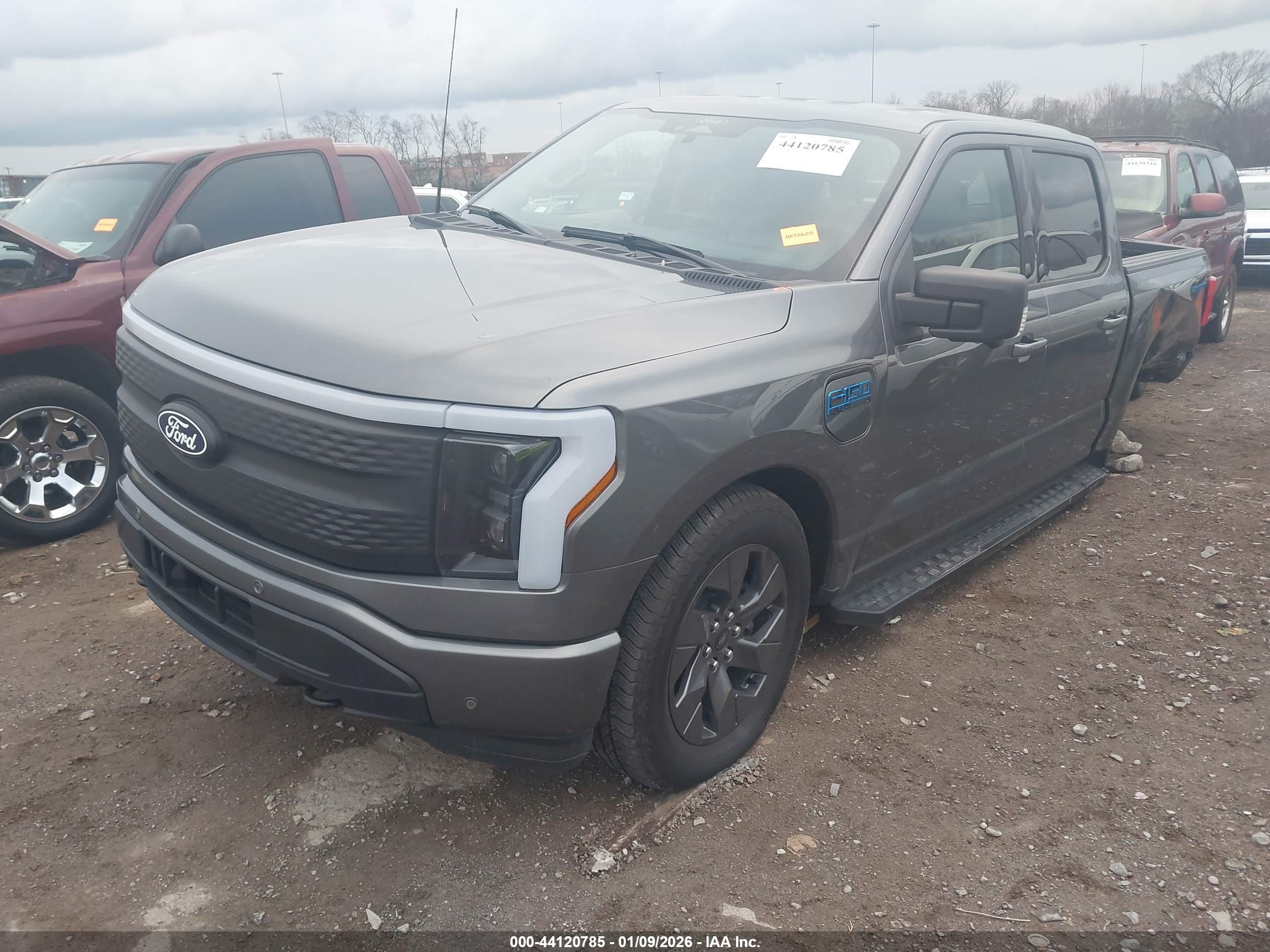 FORD F-150 image 2