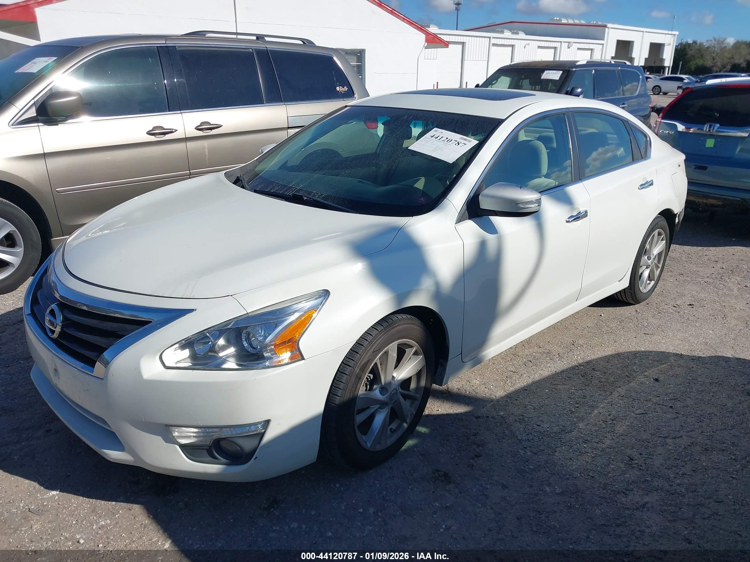 NISSAN ALTIMA image 2