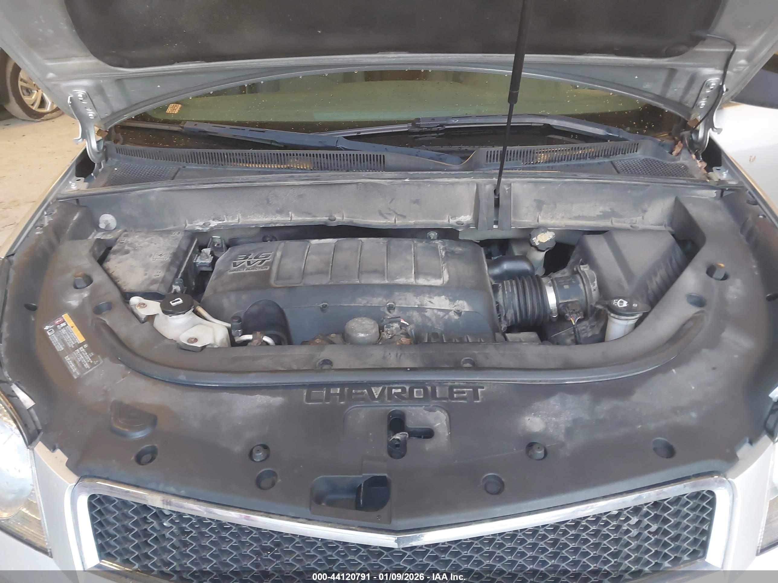 CHEVROLET TRAVERSE image 10