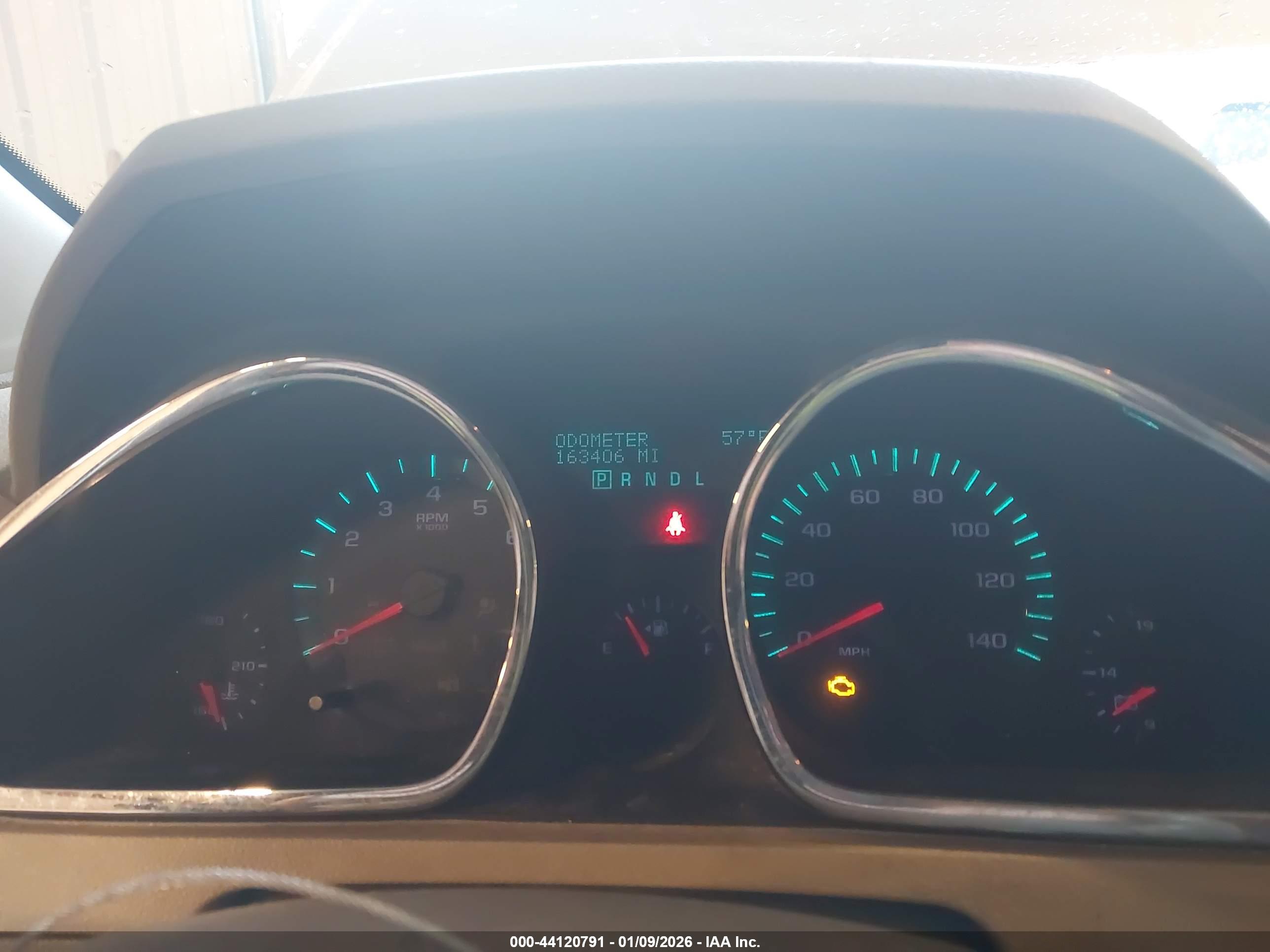 CHEVROLET TRAVERSE image 7
