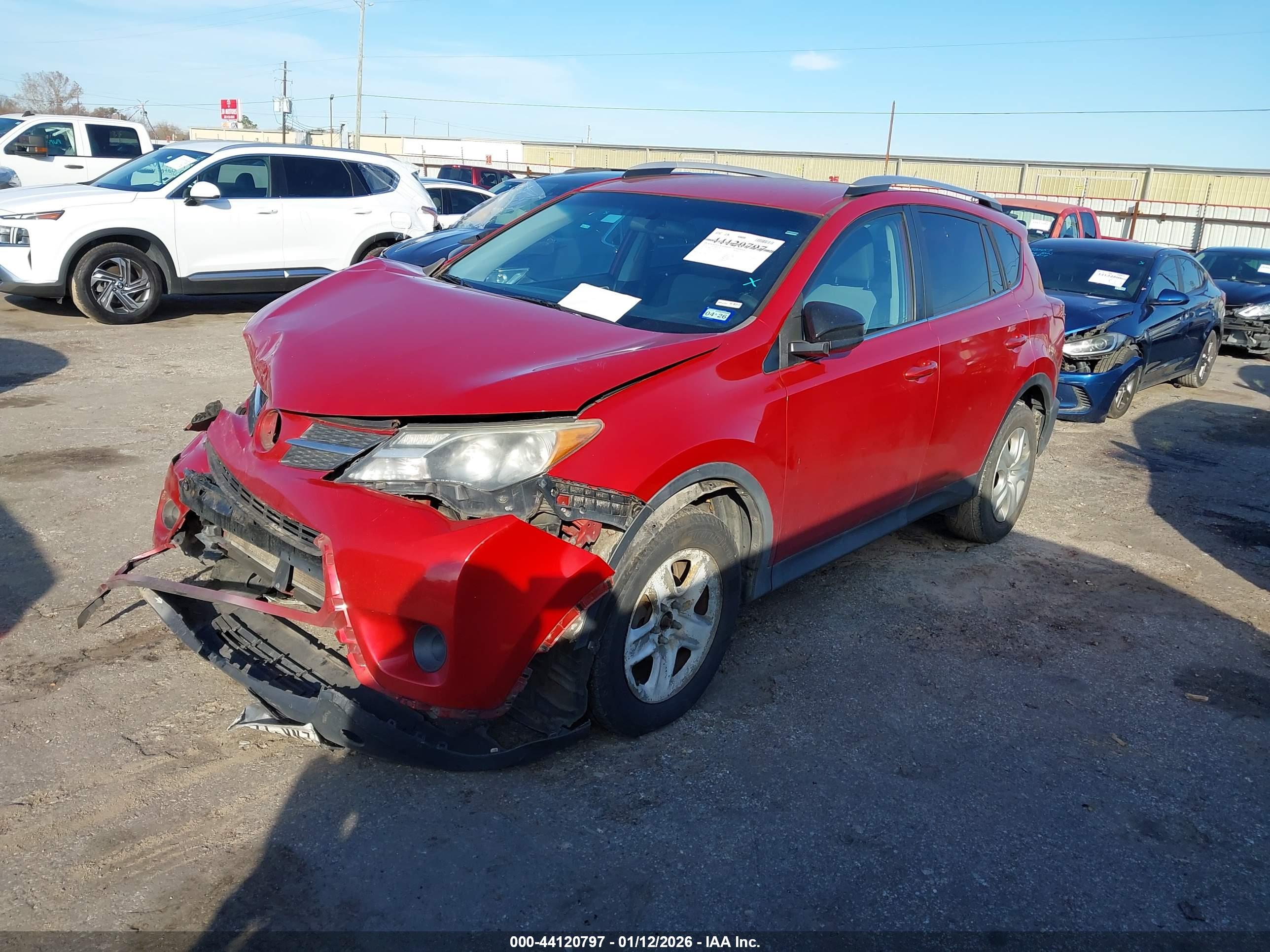 TOYOTA RAV4 image 2