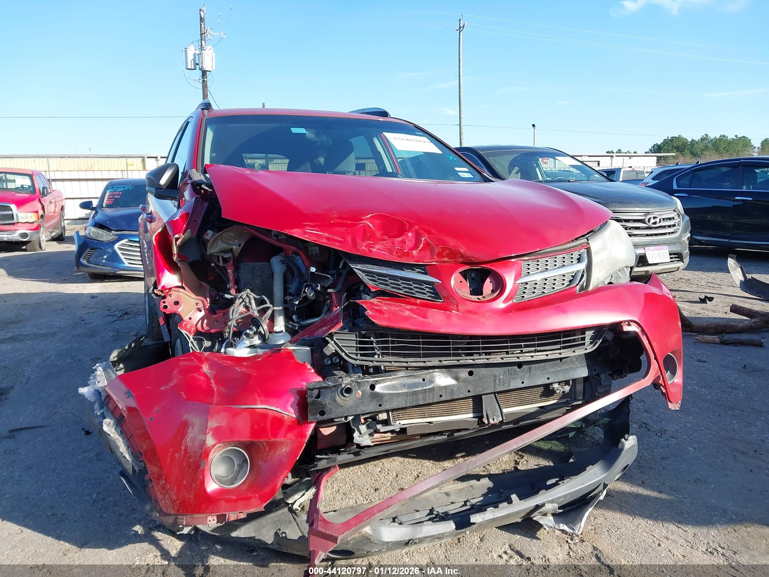 TOYOTA RAV4 image 6