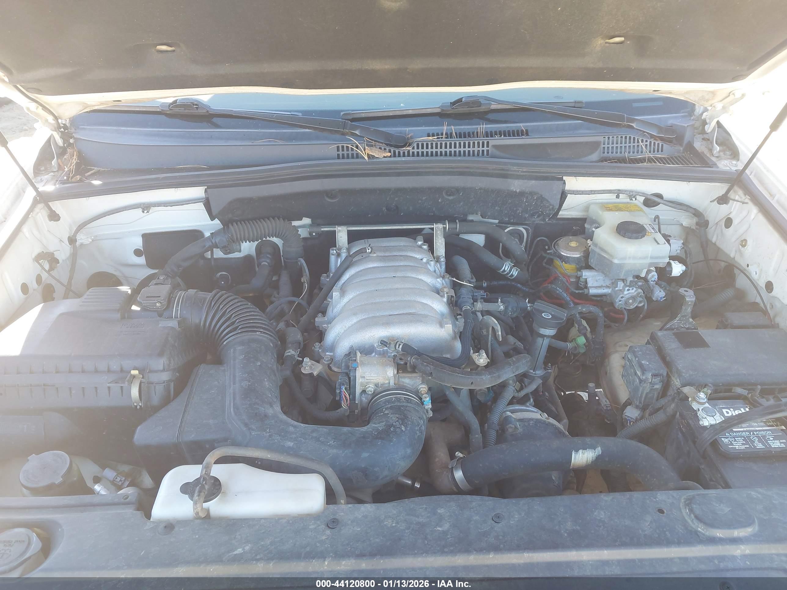 LEXUS GX image 10
