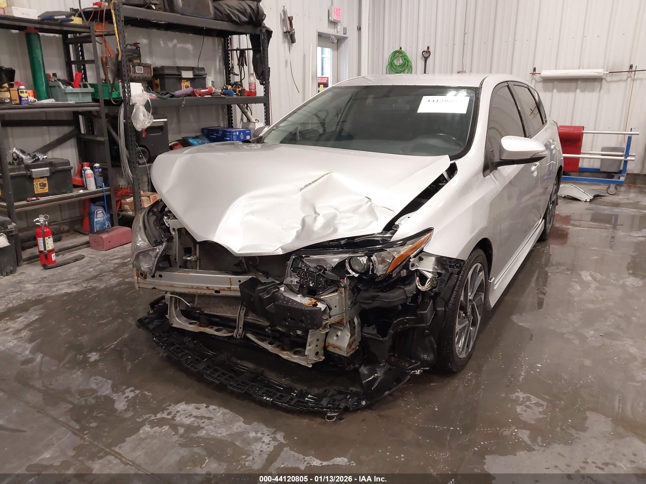 SCION IM image 6