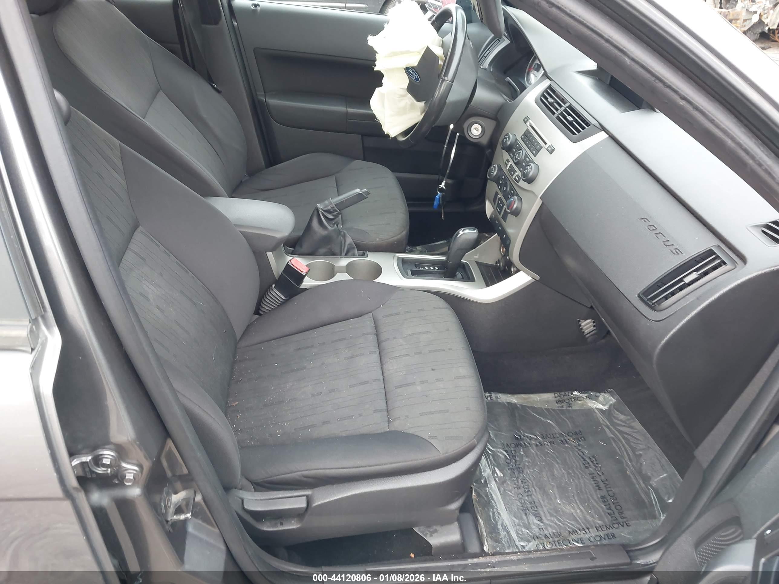 FORD FOCUS image 5
