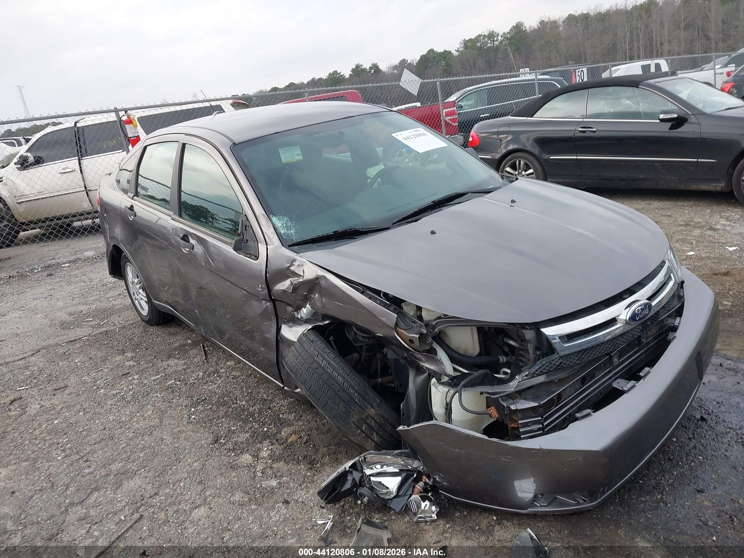 FORD FOCUS image 6