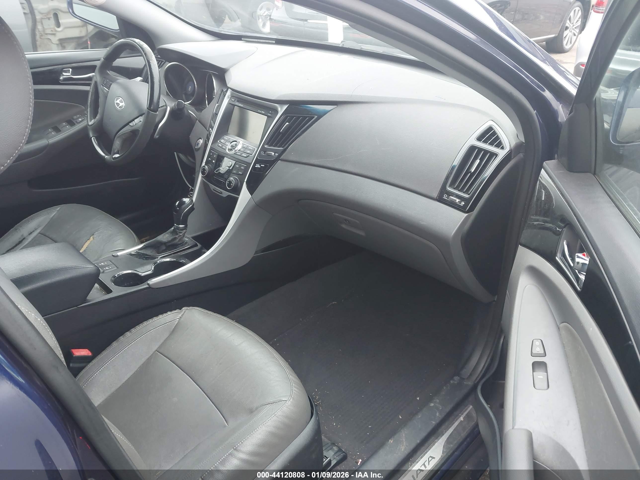 HYUNDAI SONATA image 5