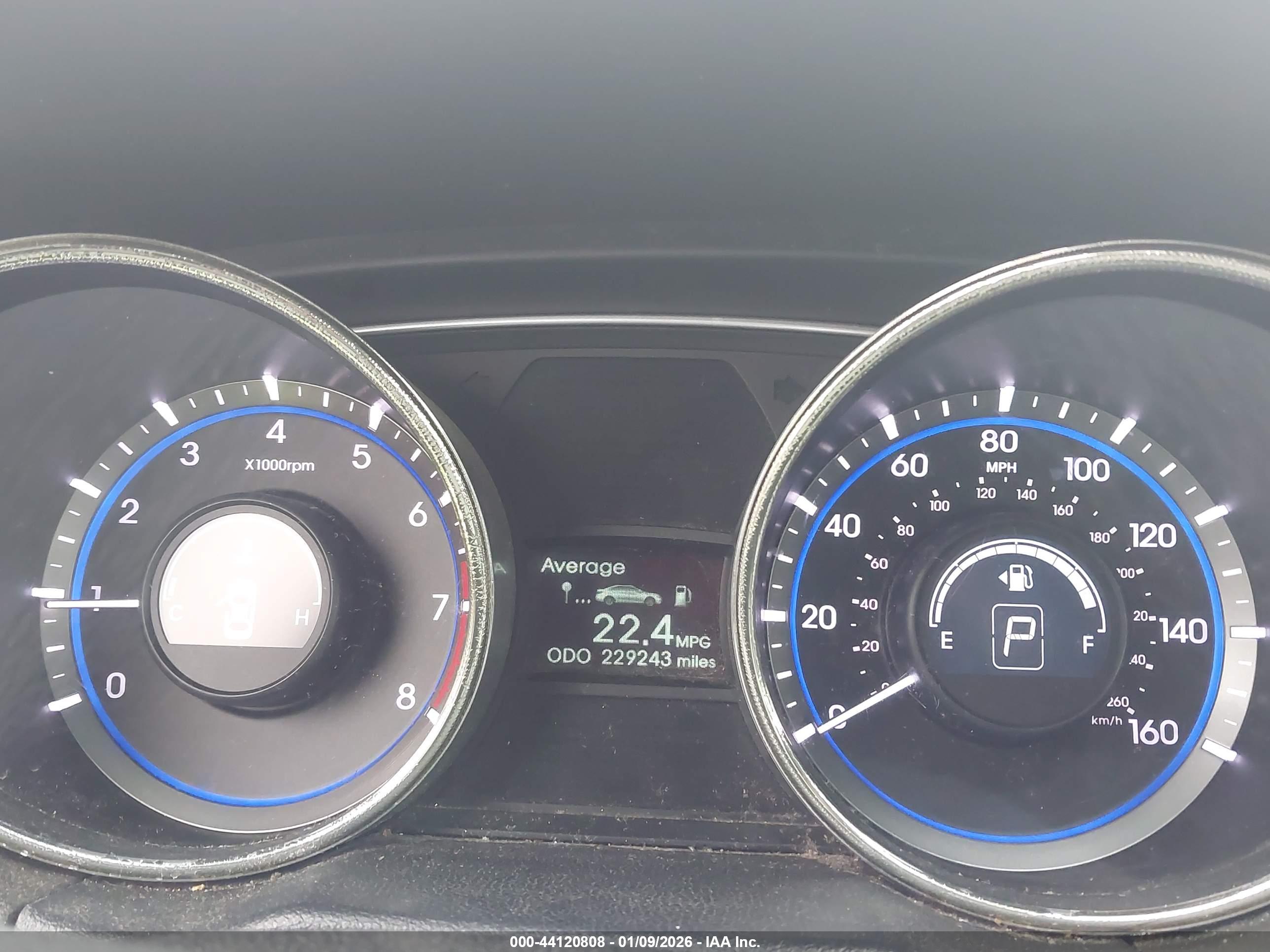 HYUNDAI SONATA image 7