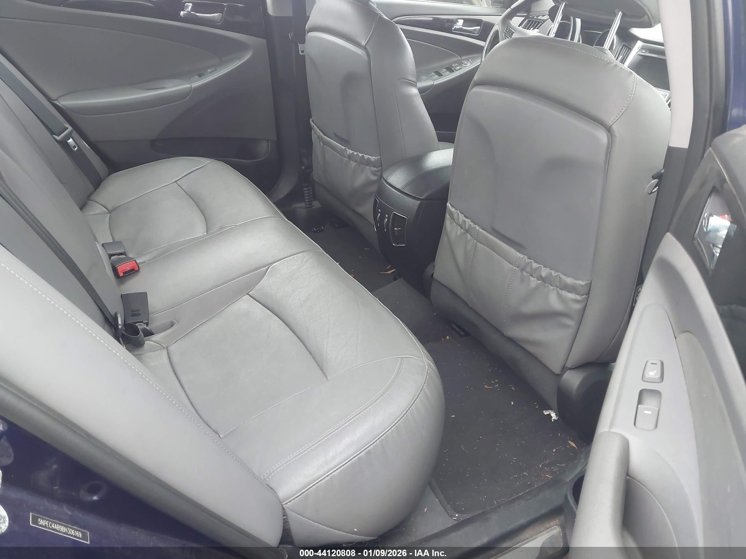 HYUNDAI SONATA image 8