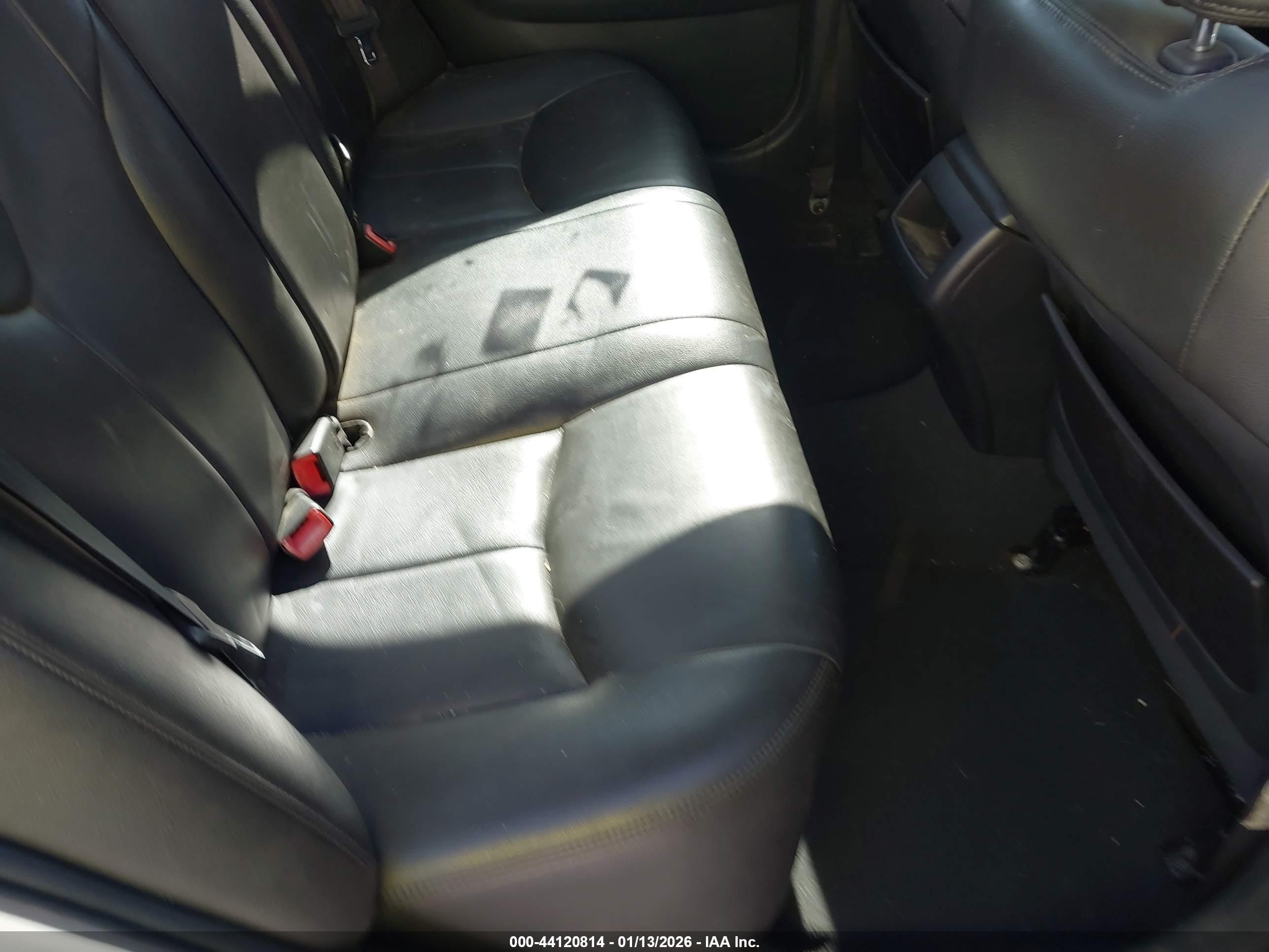 TOYOTA CAMRY image 8