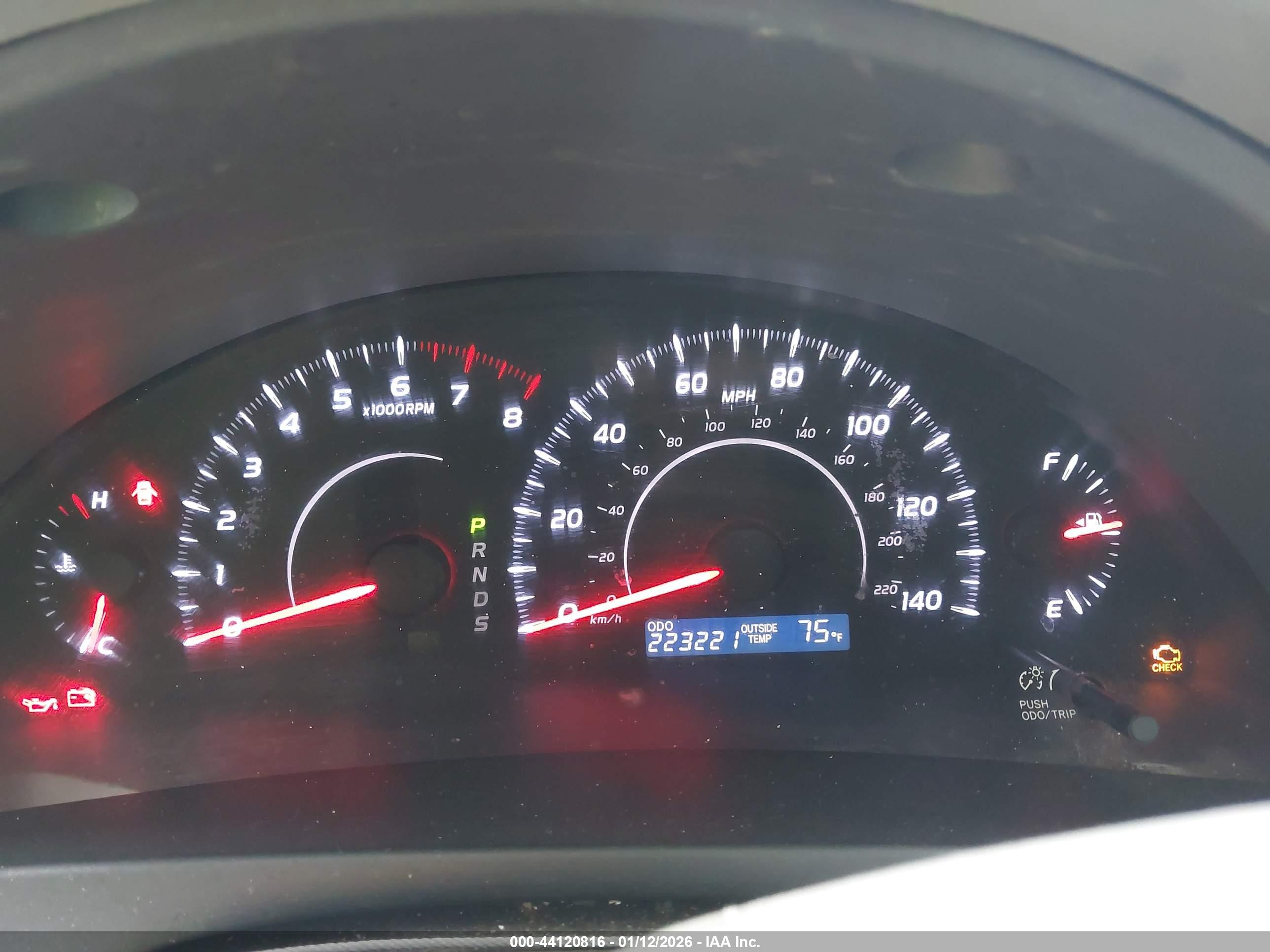 TOYOTA CAMRY image 7