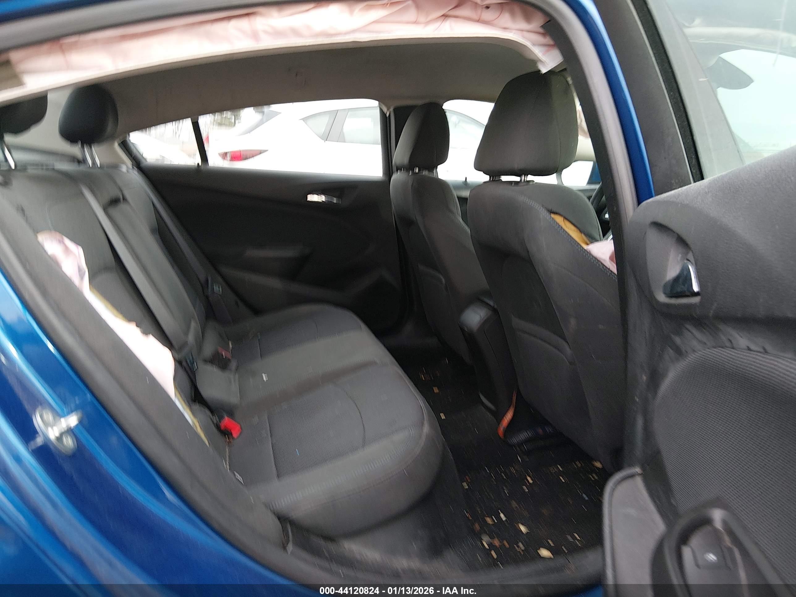 CHEVROLET CRUZE image 8
