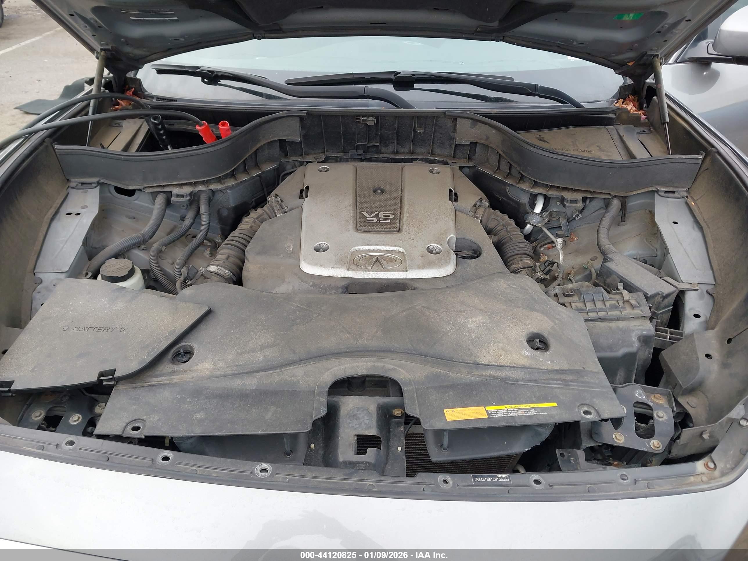 INFINITI FX35 image 10