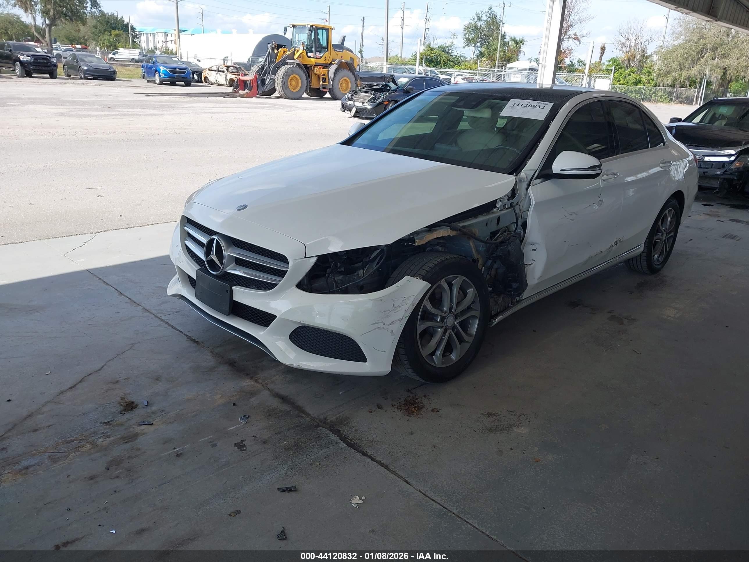 MERCEDES-BENZ C image 2