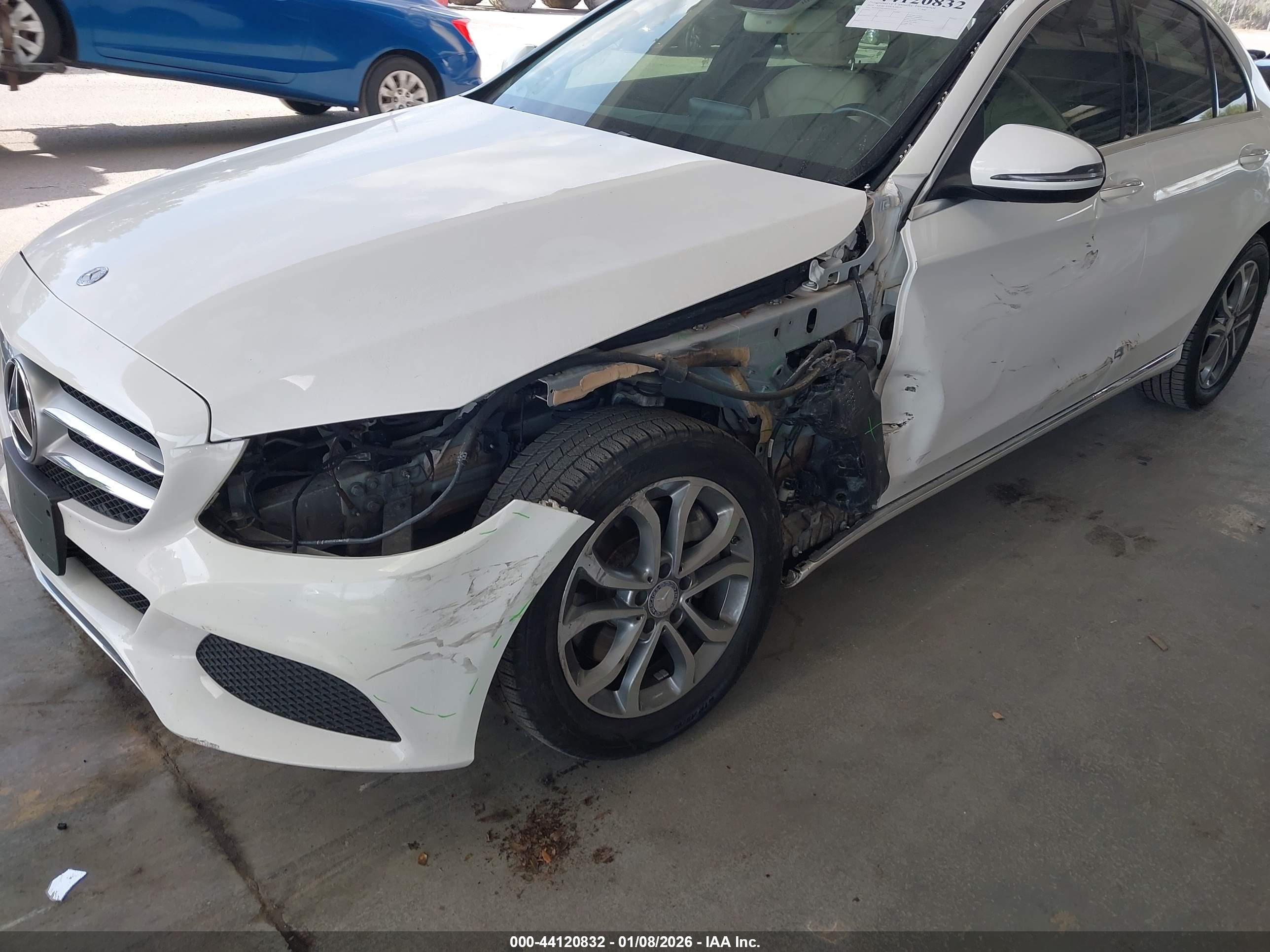 MERCEDES-BENZ C image 6