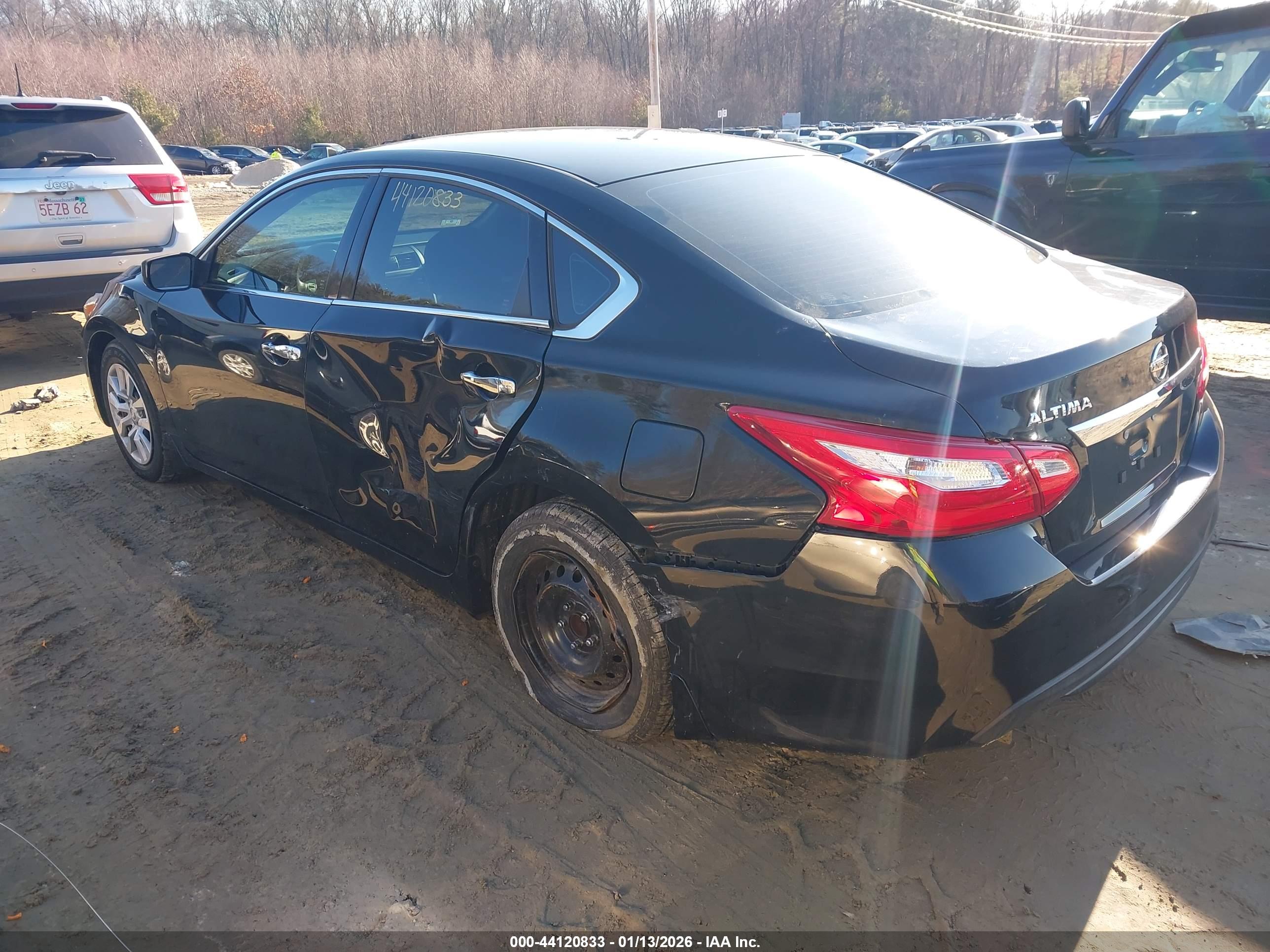 NISSAN ALTIMA image 3