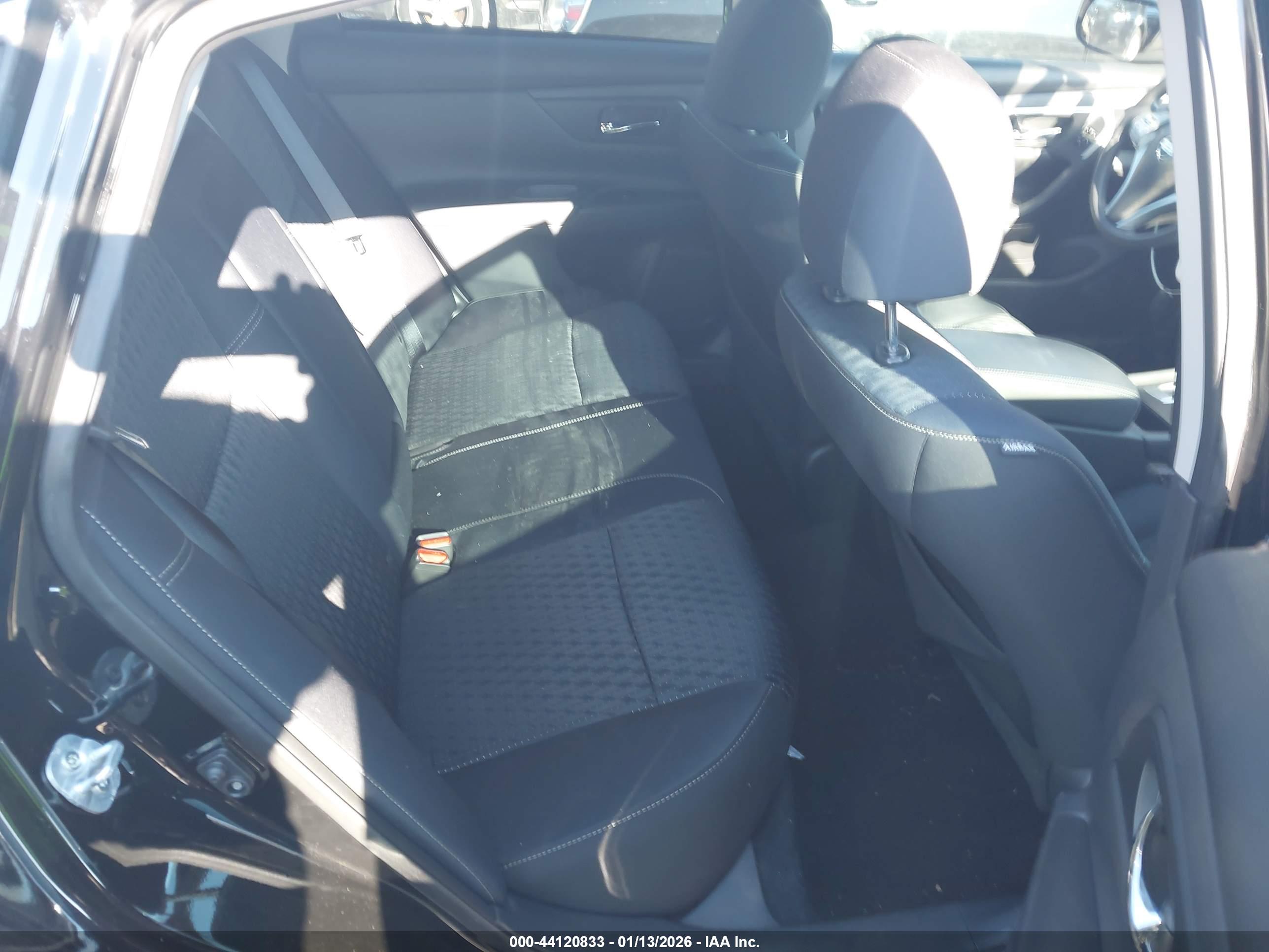 NISSAN ALTIMA image 8