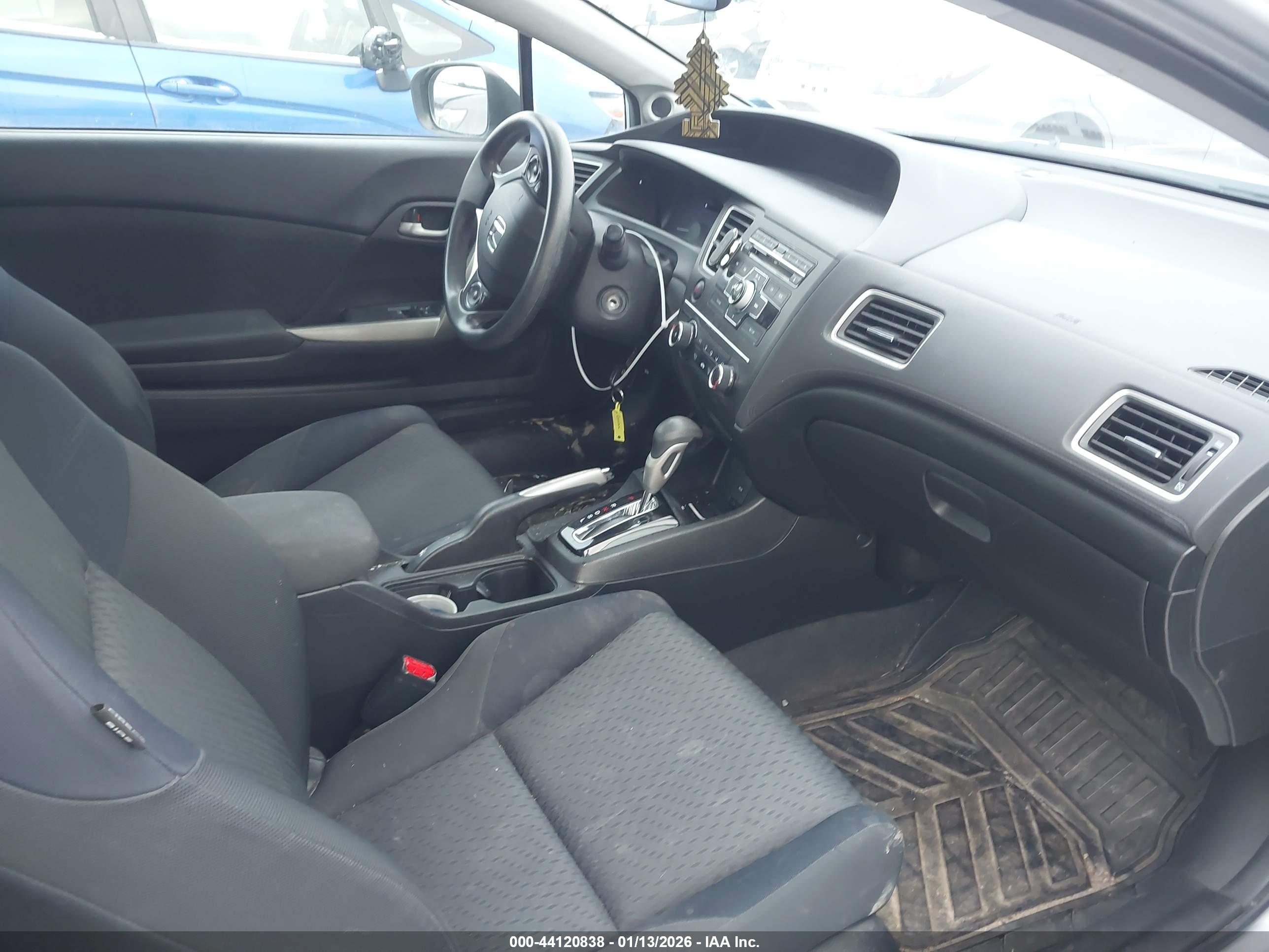 HONDA CIVIC image 5