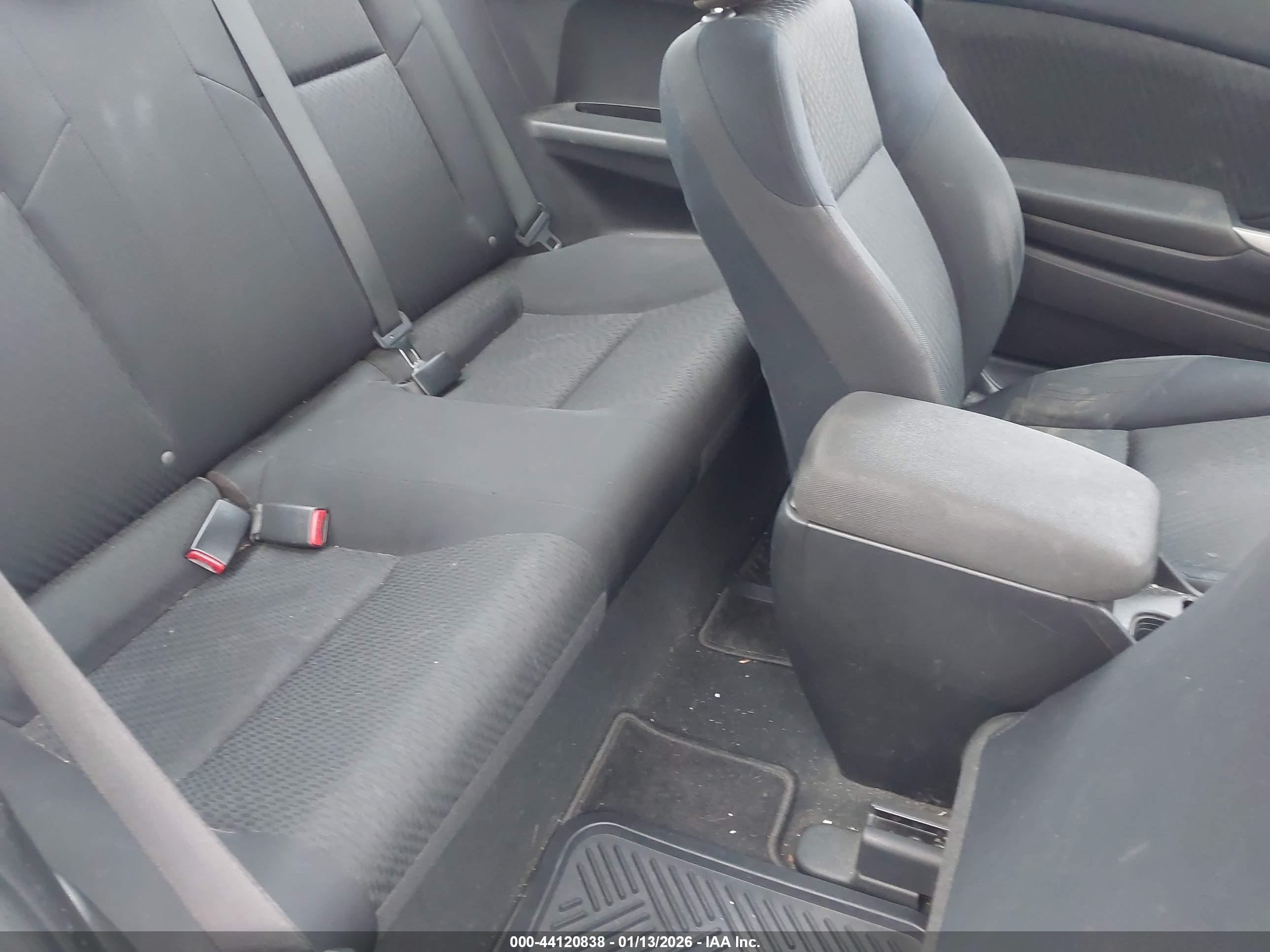 HONDA CIVIC image 8