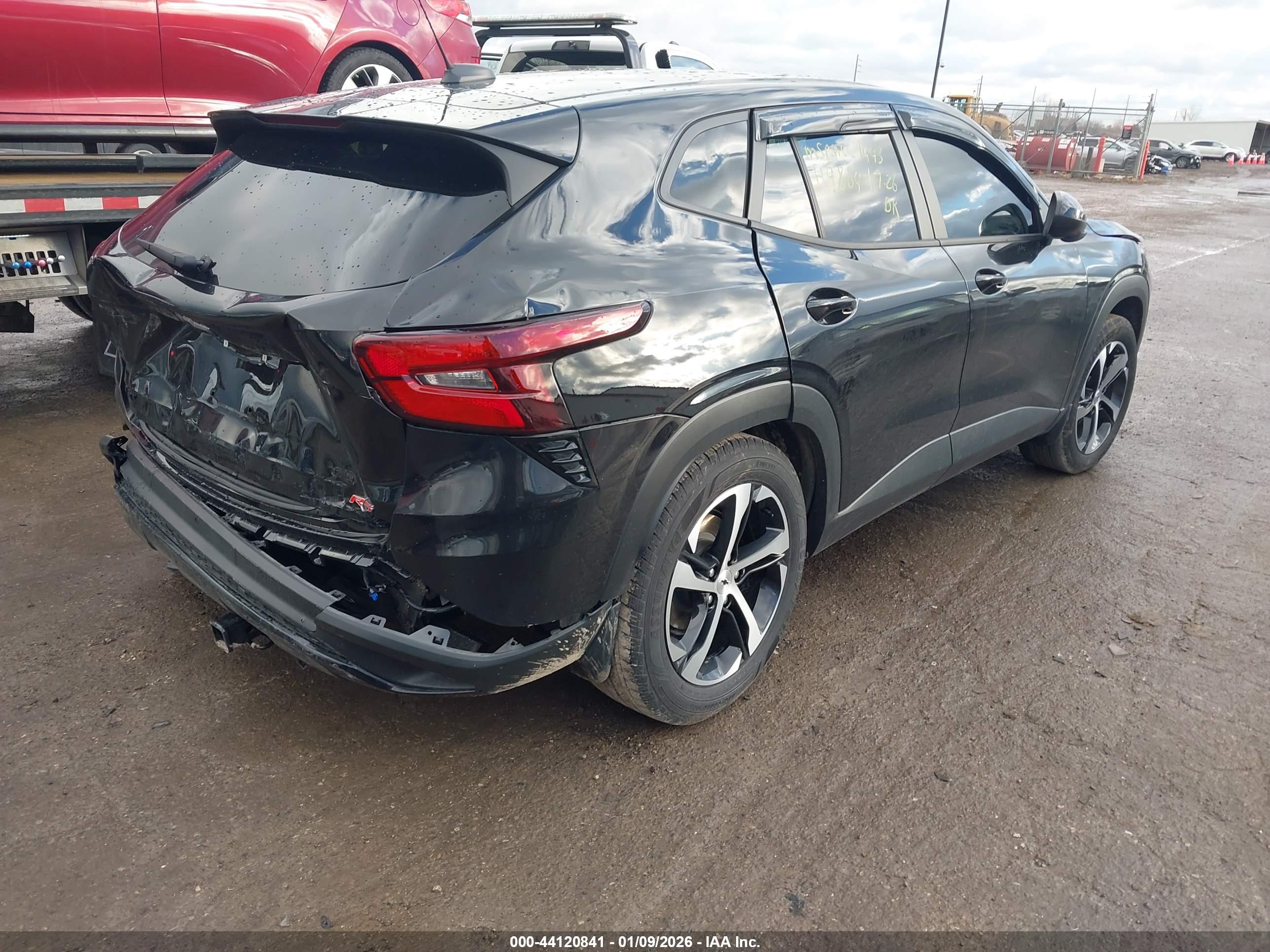 CHEVROLET TRAX image 4