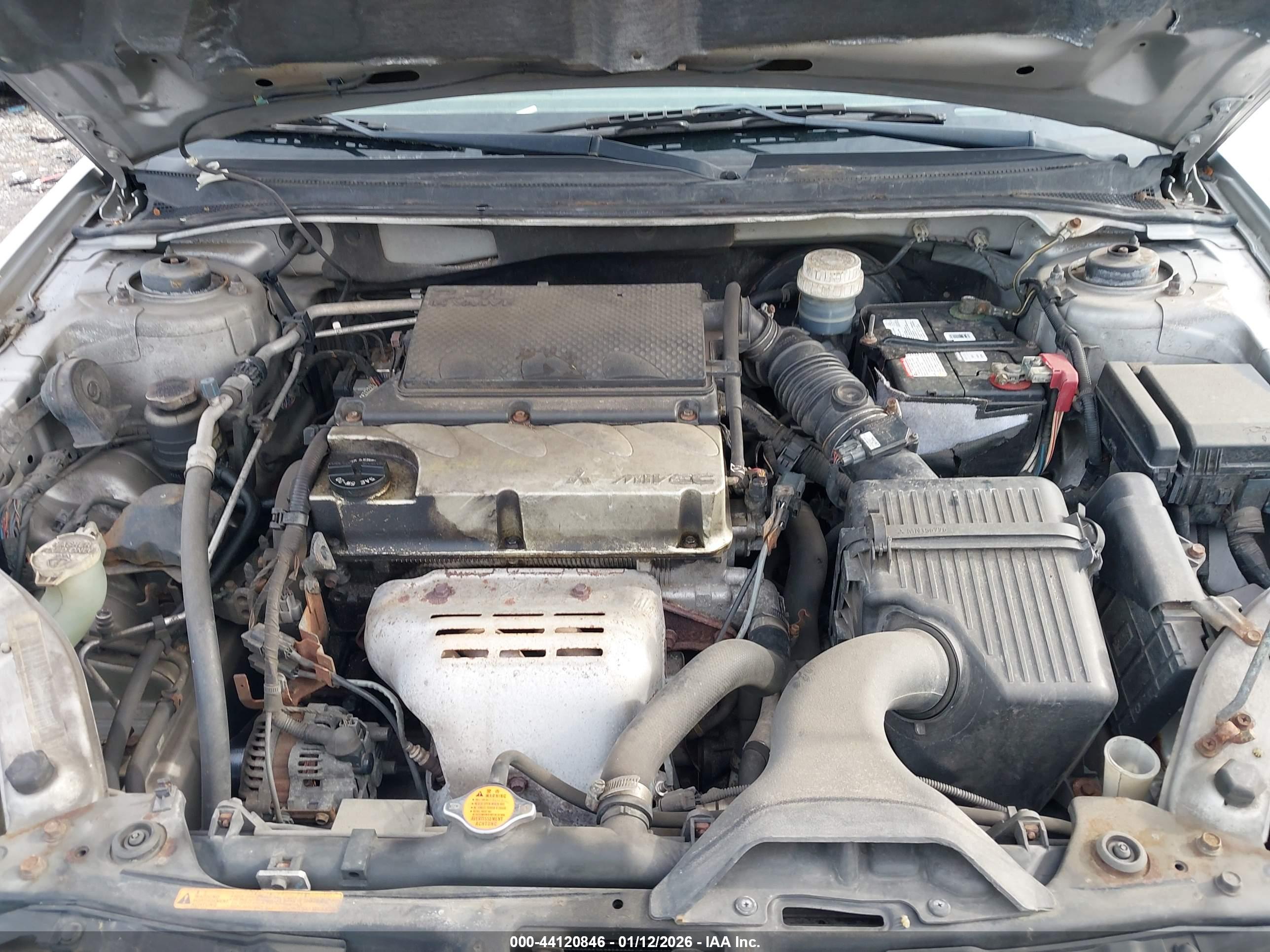 MITSUBISHI GALANT image 10