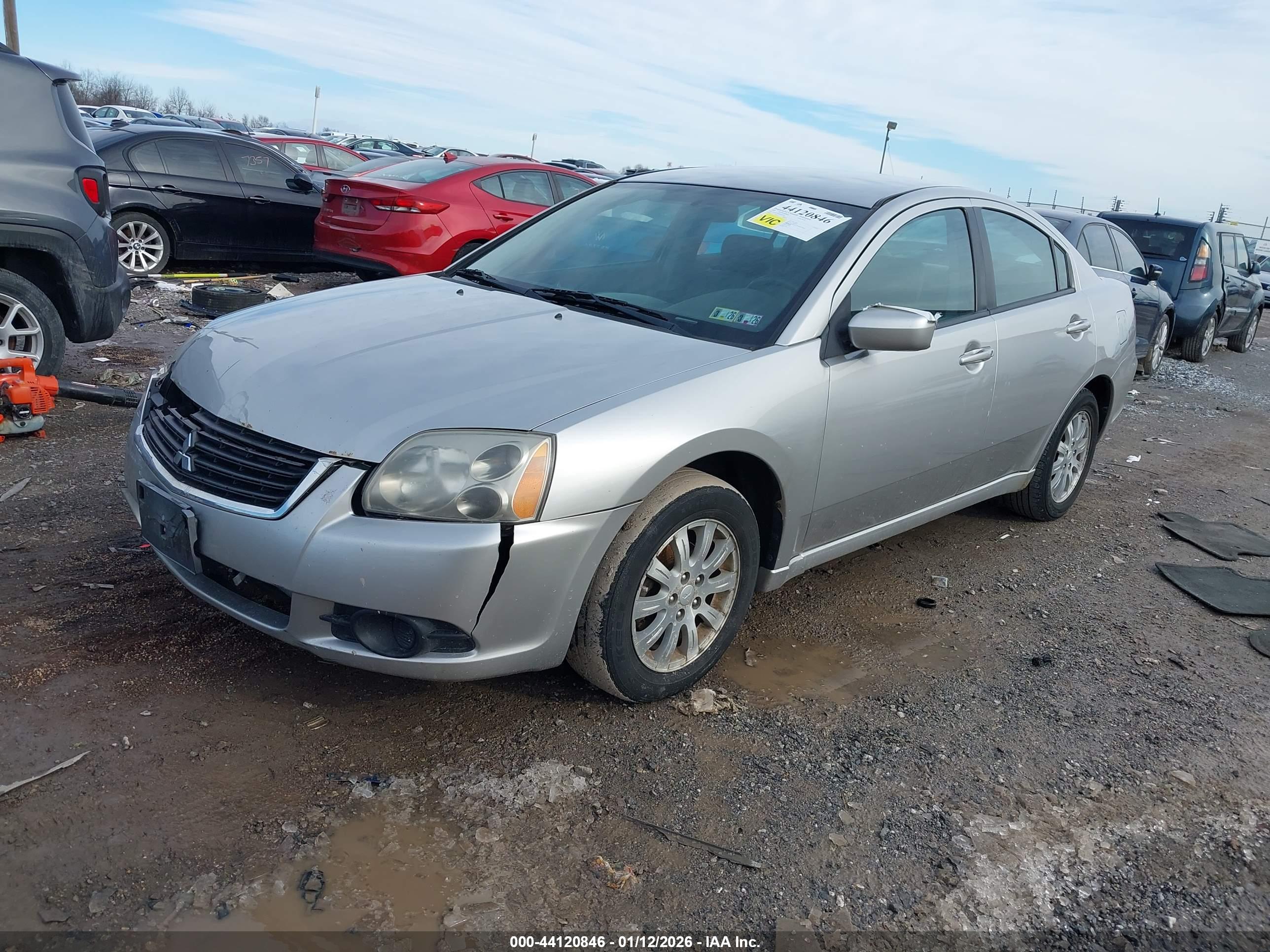MITSUBISHI GALANT image 2