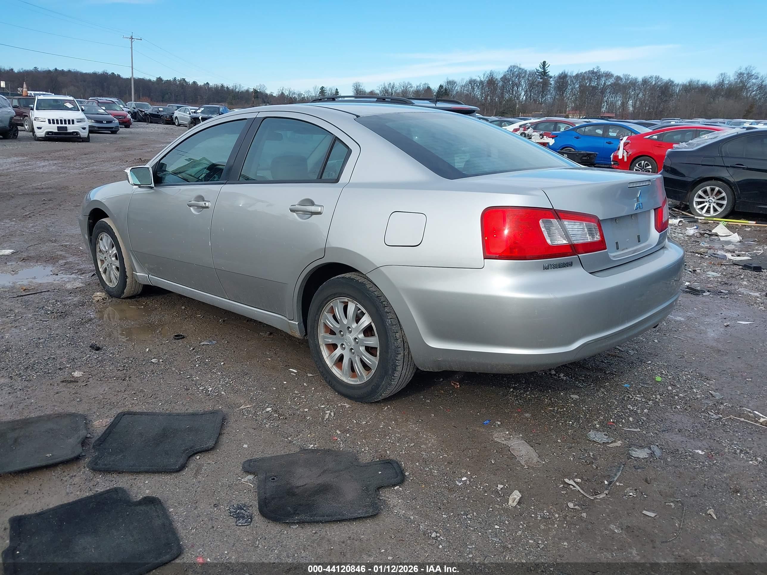 MITSUBISHI GALANT image 3