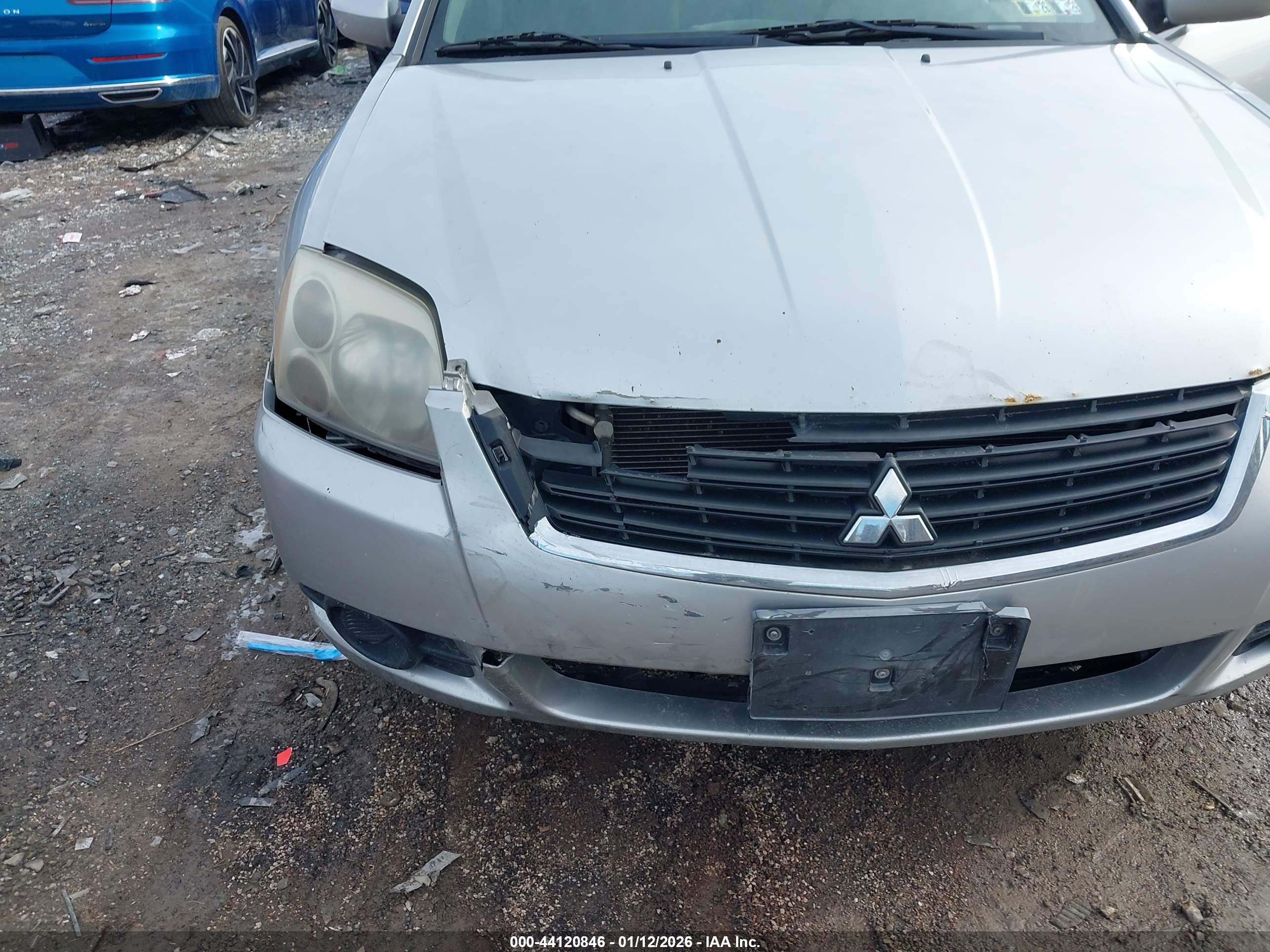 MITSUBISHI GALANT image 6