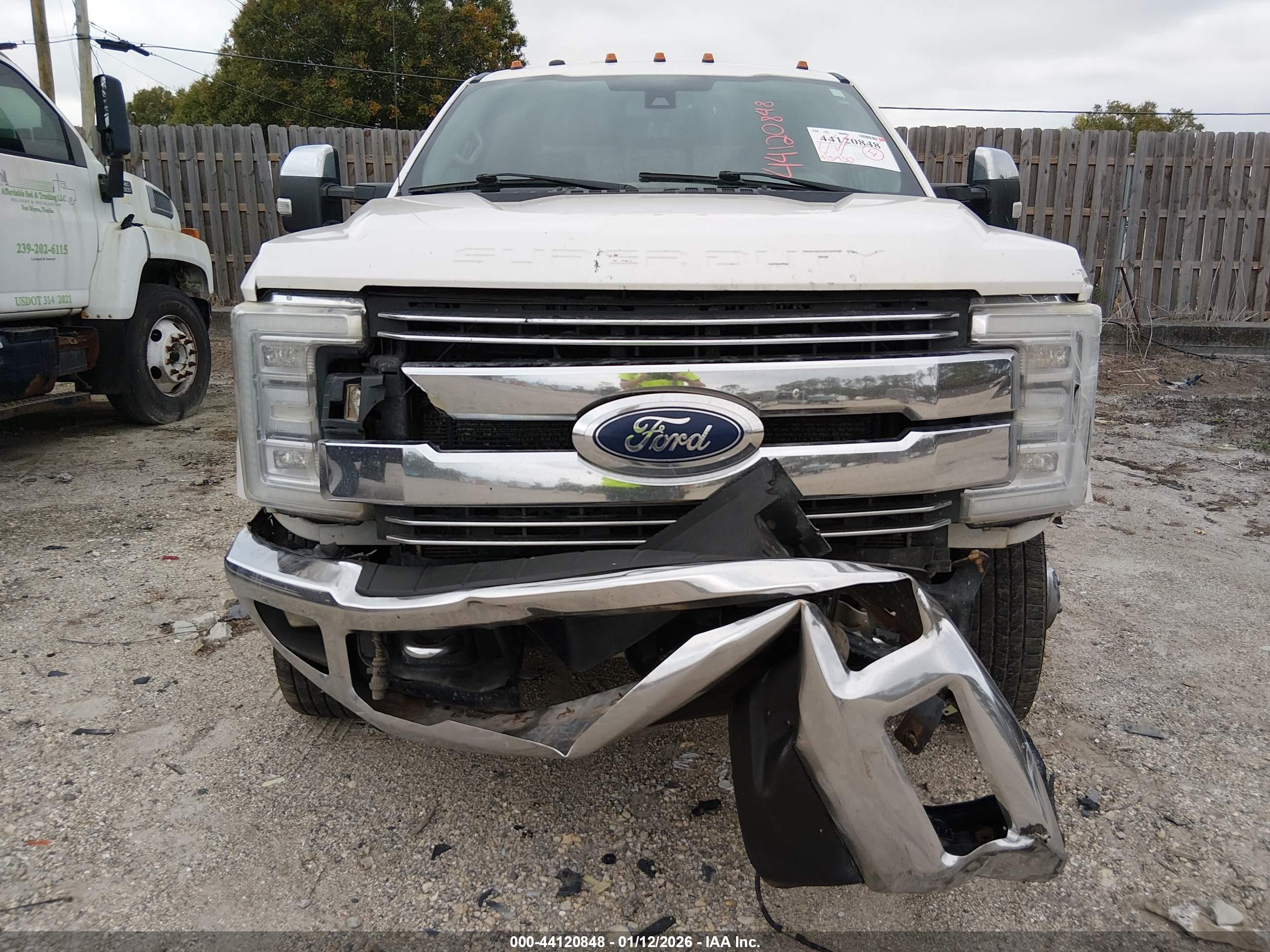 FORD F-350 image 6