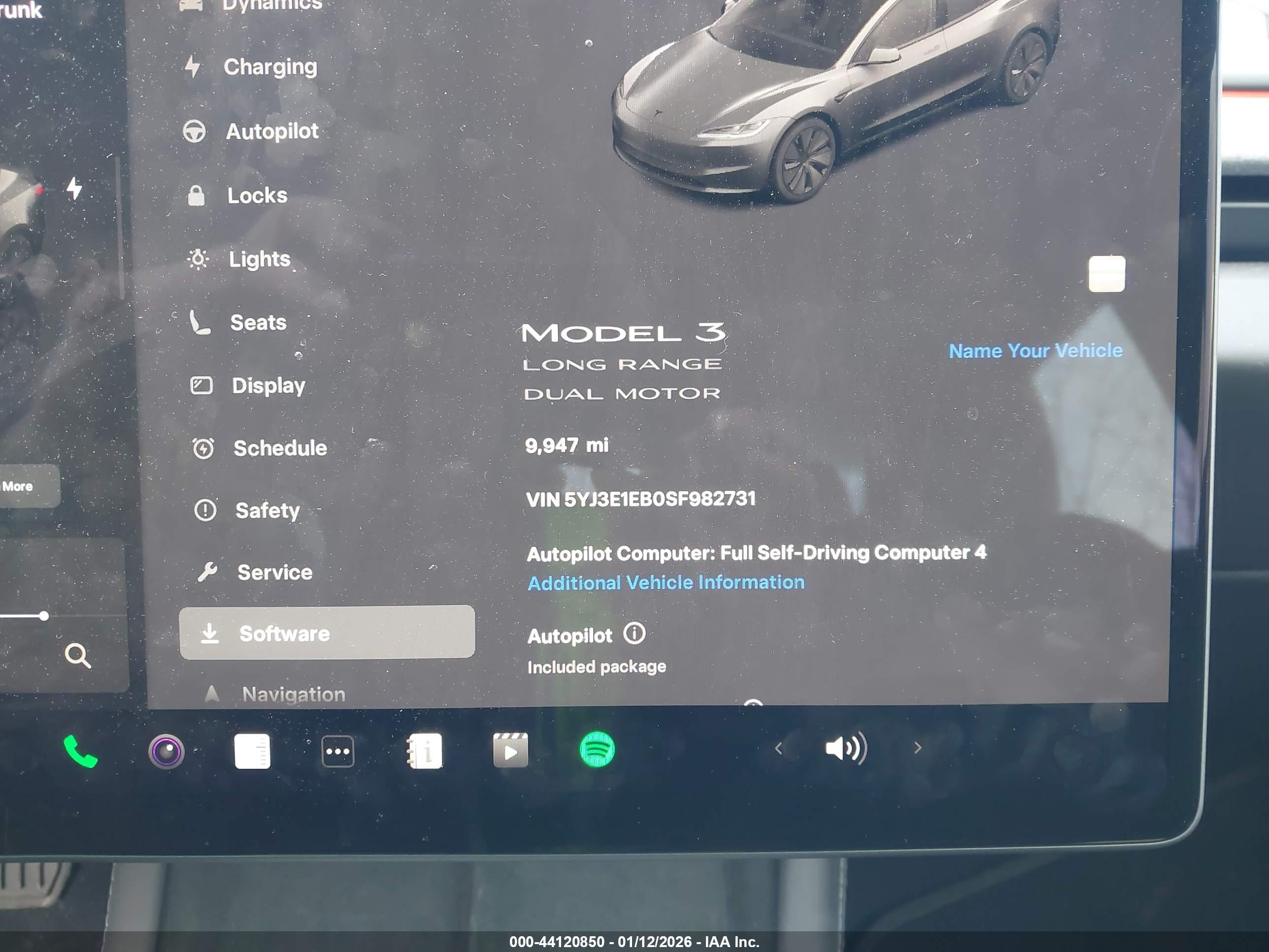 TESLA MODEL image 7