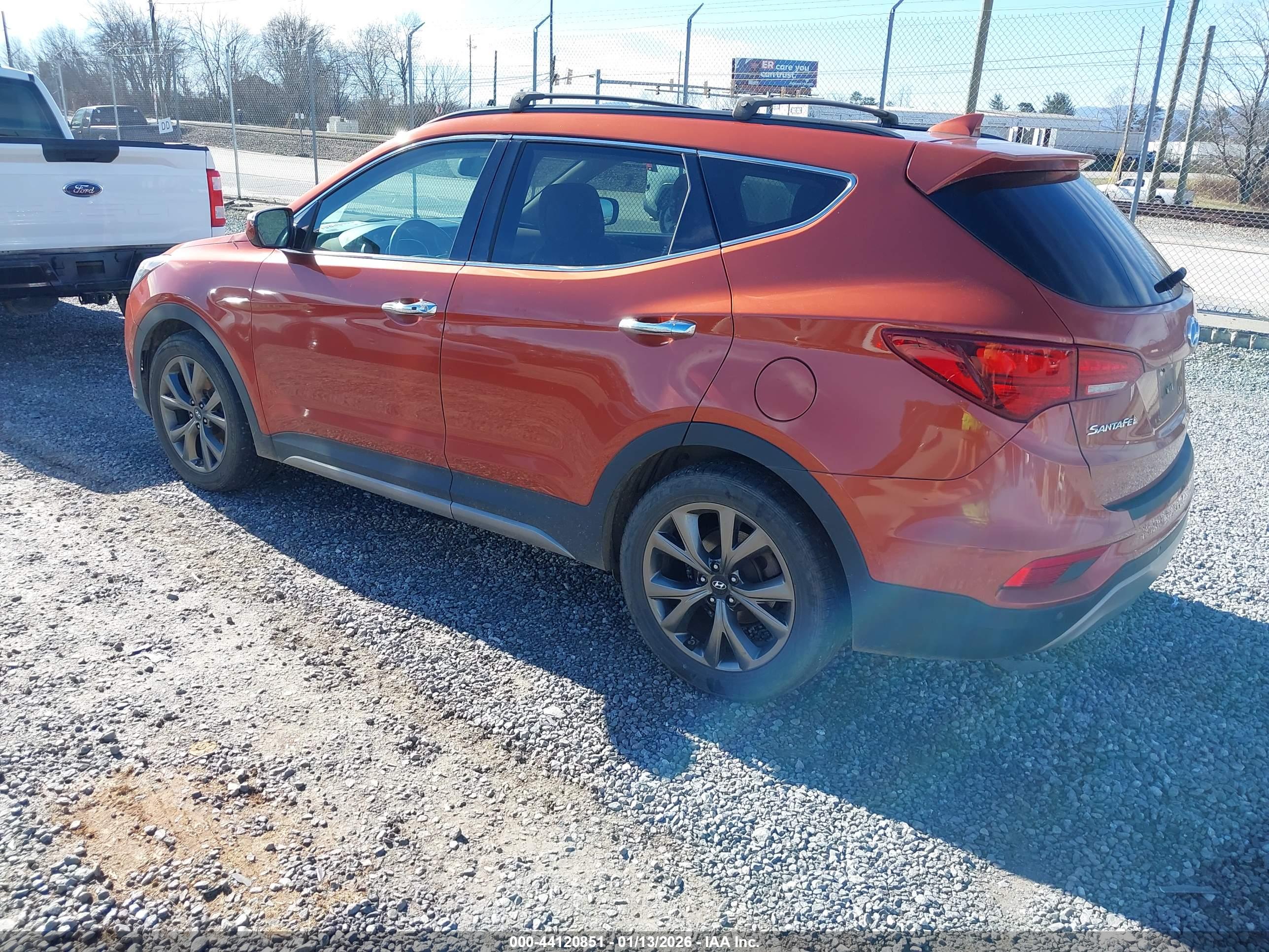 HYUNDAI SANTA image 3