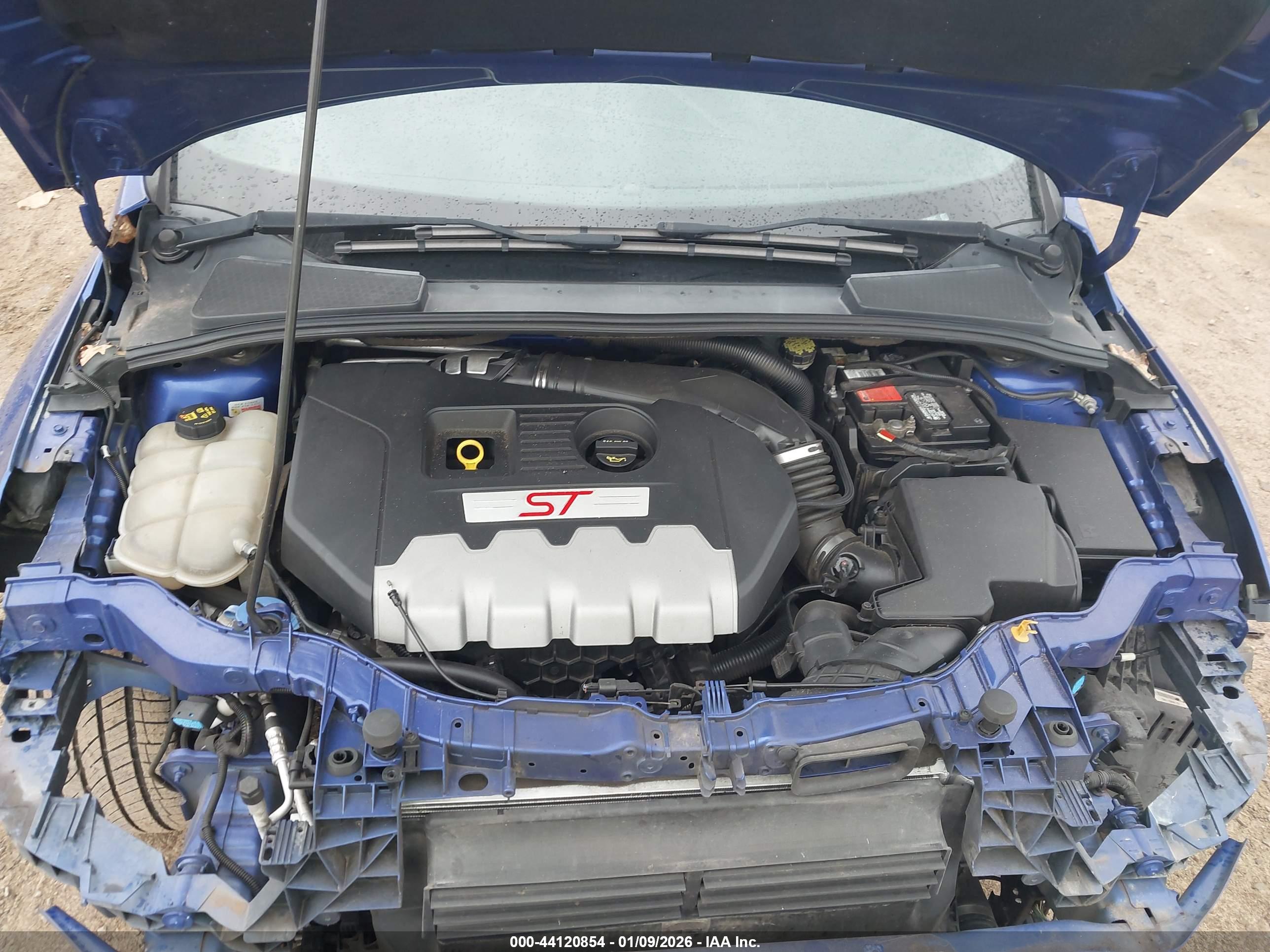 FORD FOCUS image 10