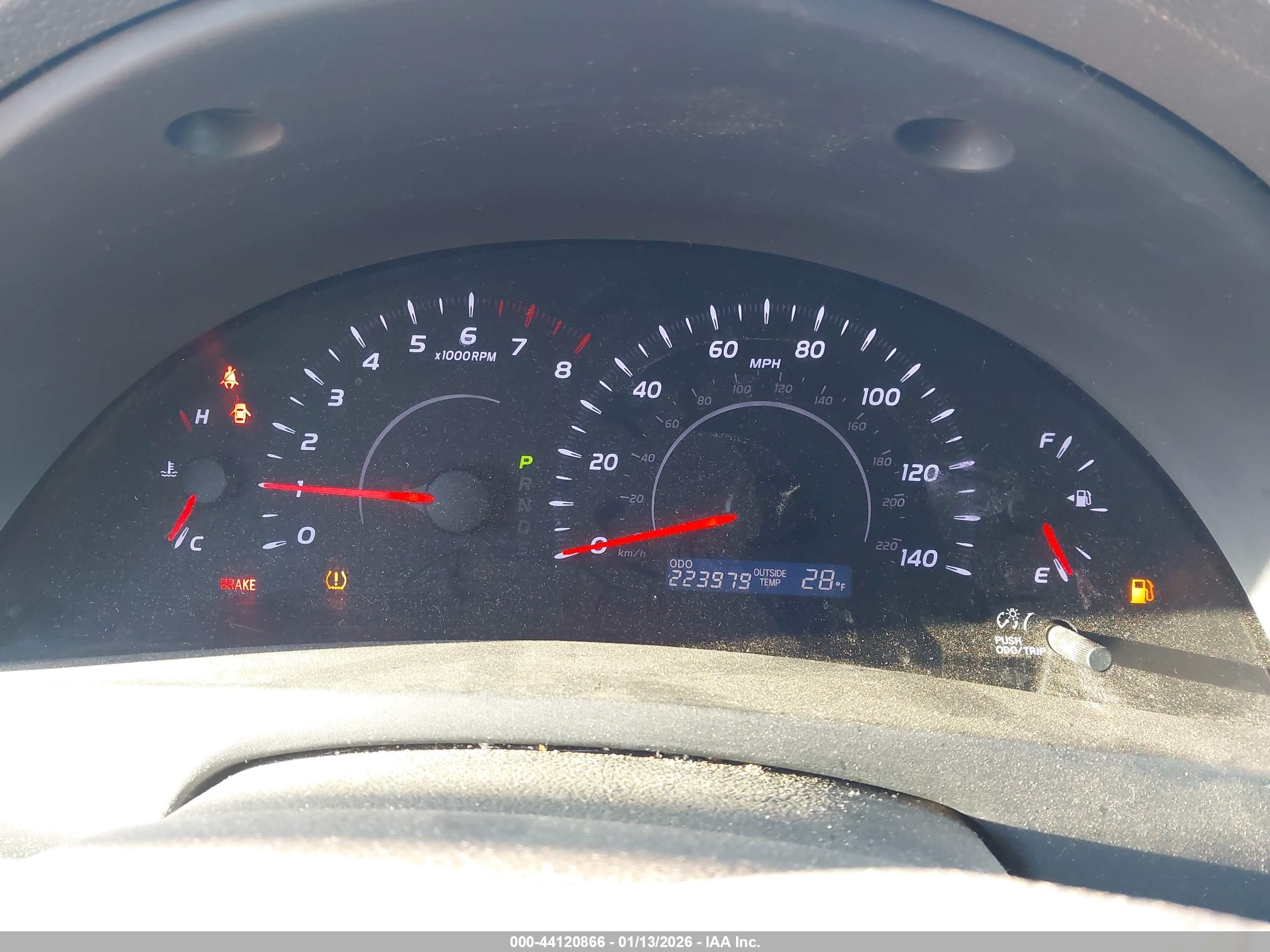 TOYOTA CAMRY image 7
