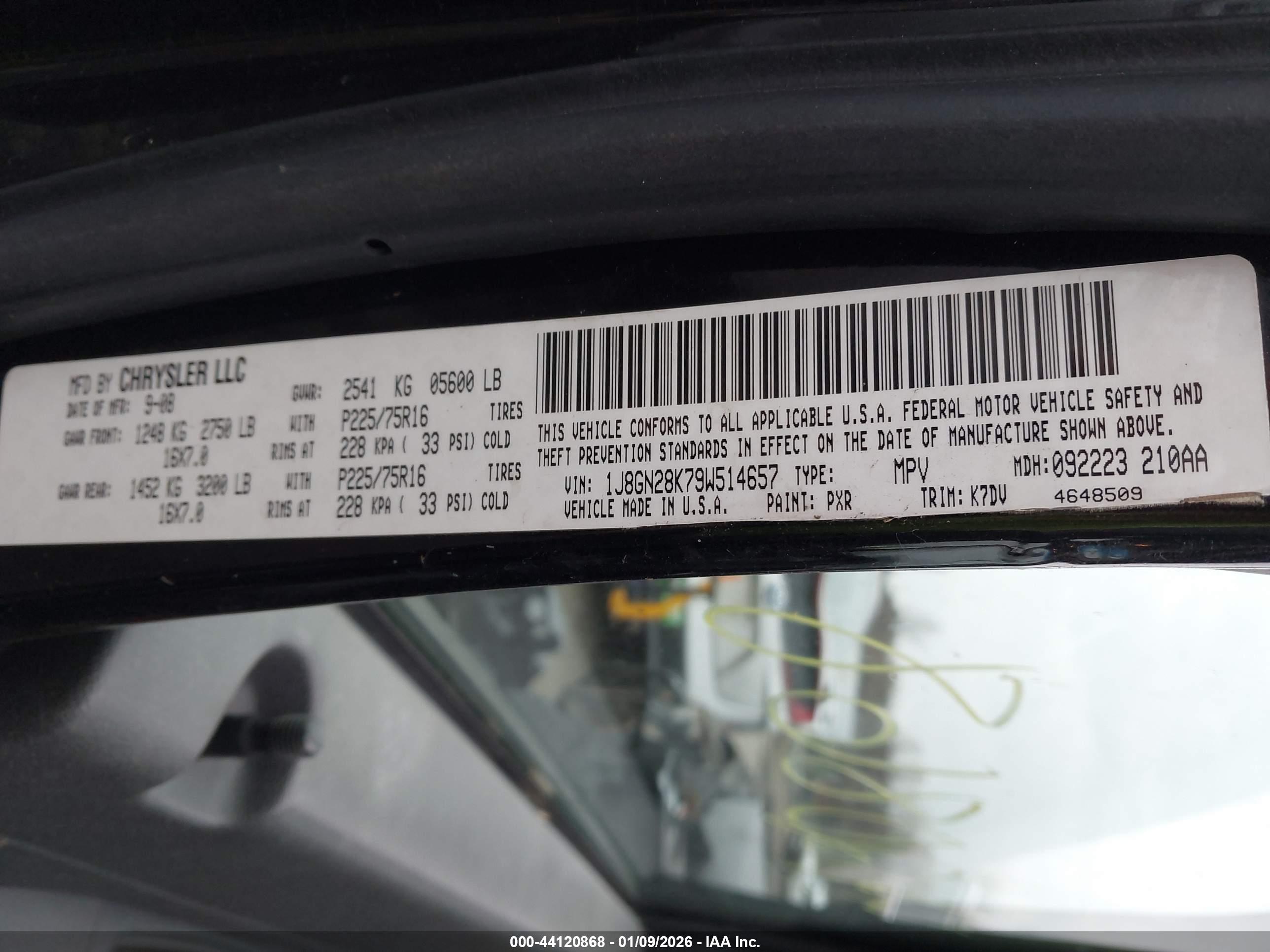 JEEP LIBERTY image 9