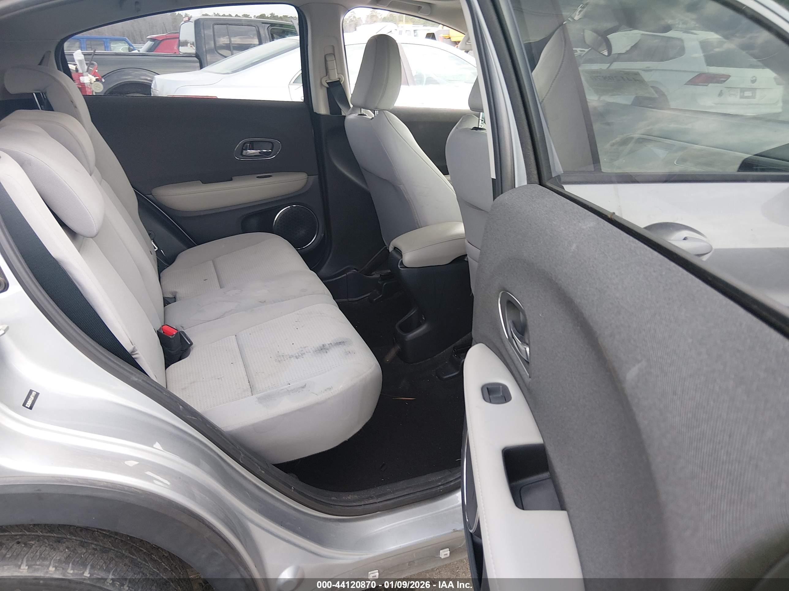 HONDA HR-V image 8