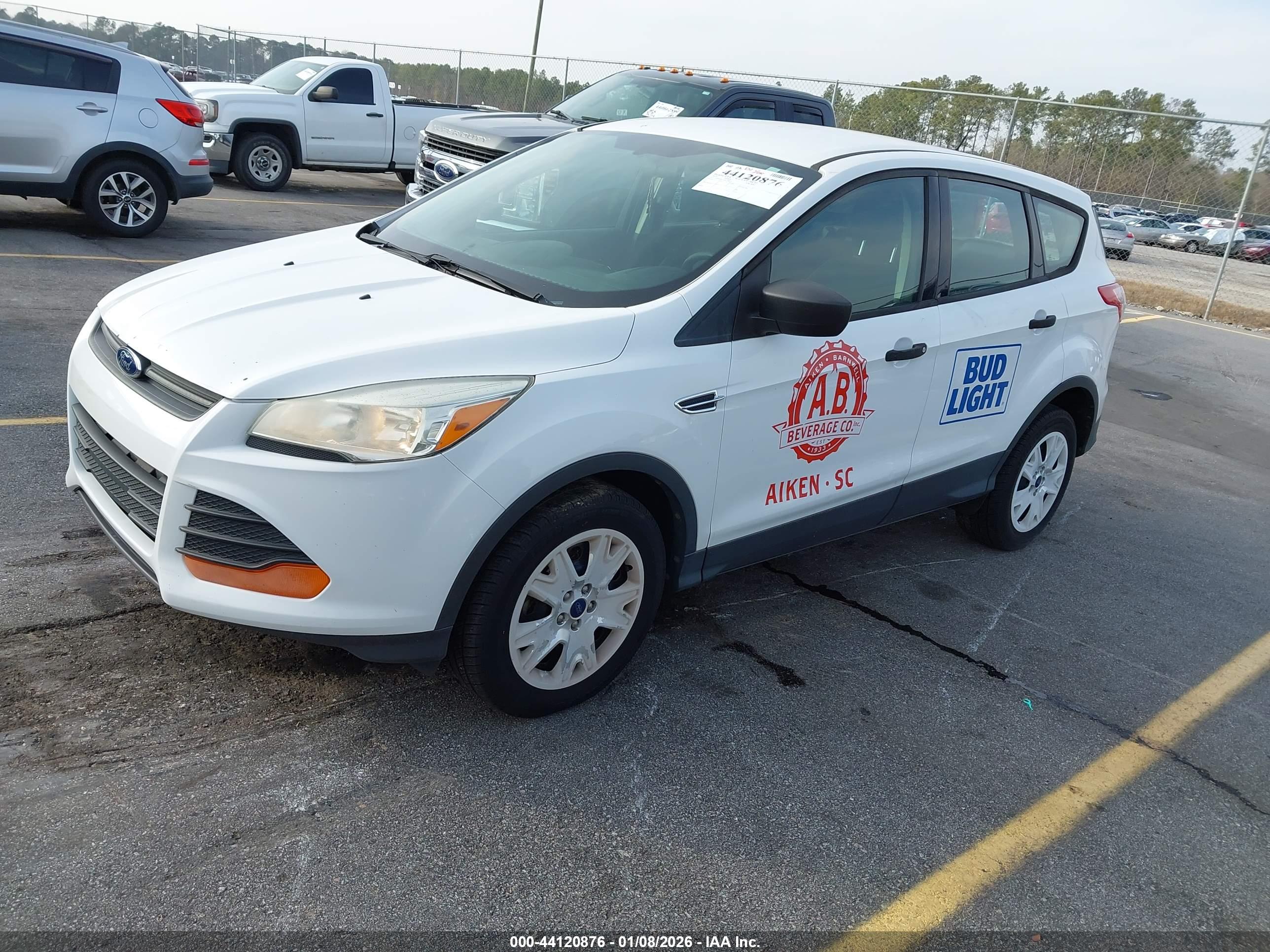 FORD ESCAPE image 2