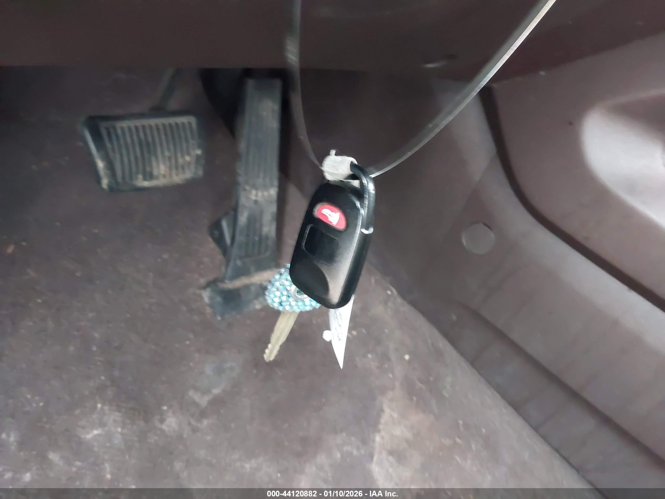 HYUNDAI TUCSON image 11