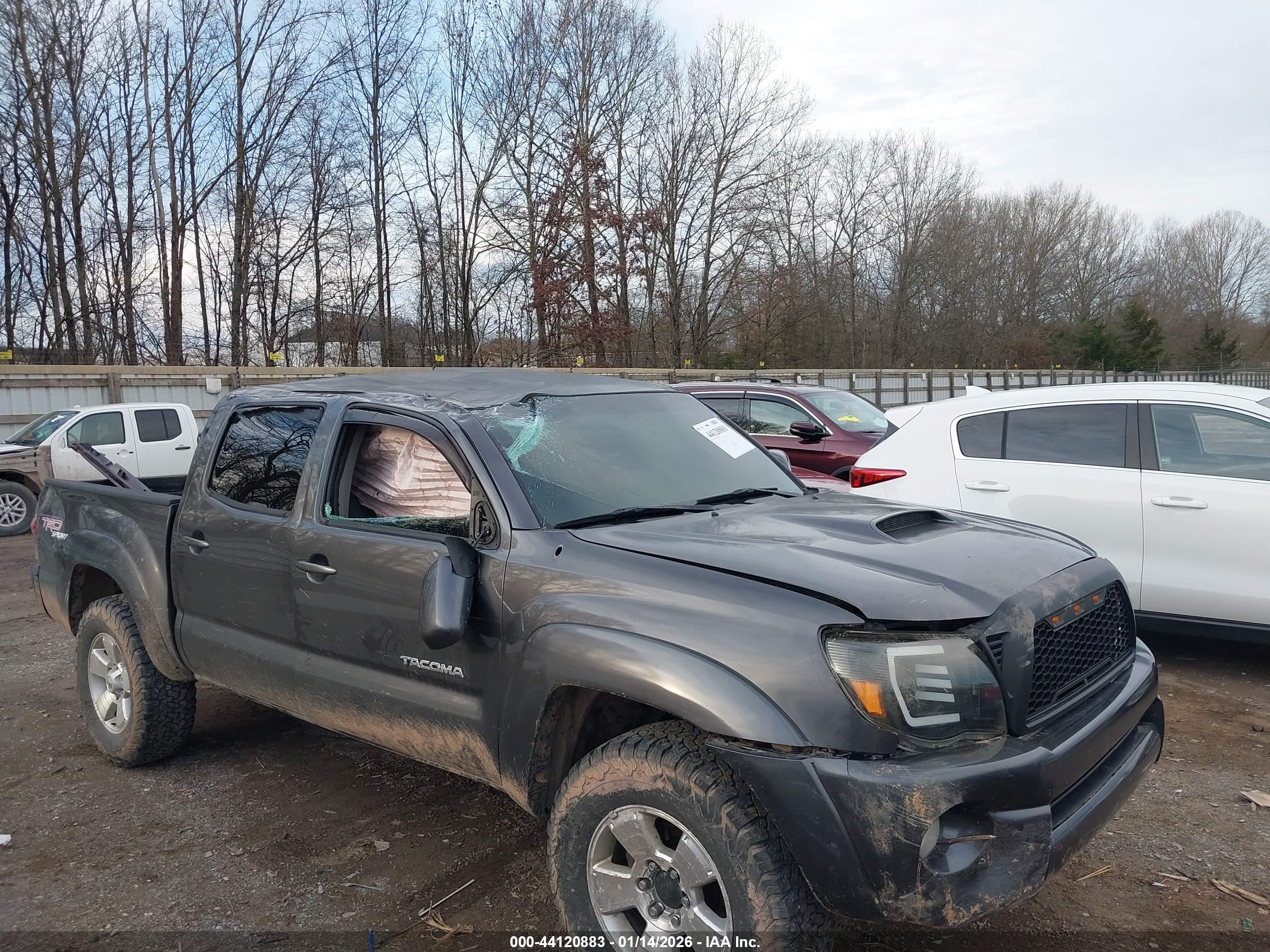 TOYOTA TACOMA image 6