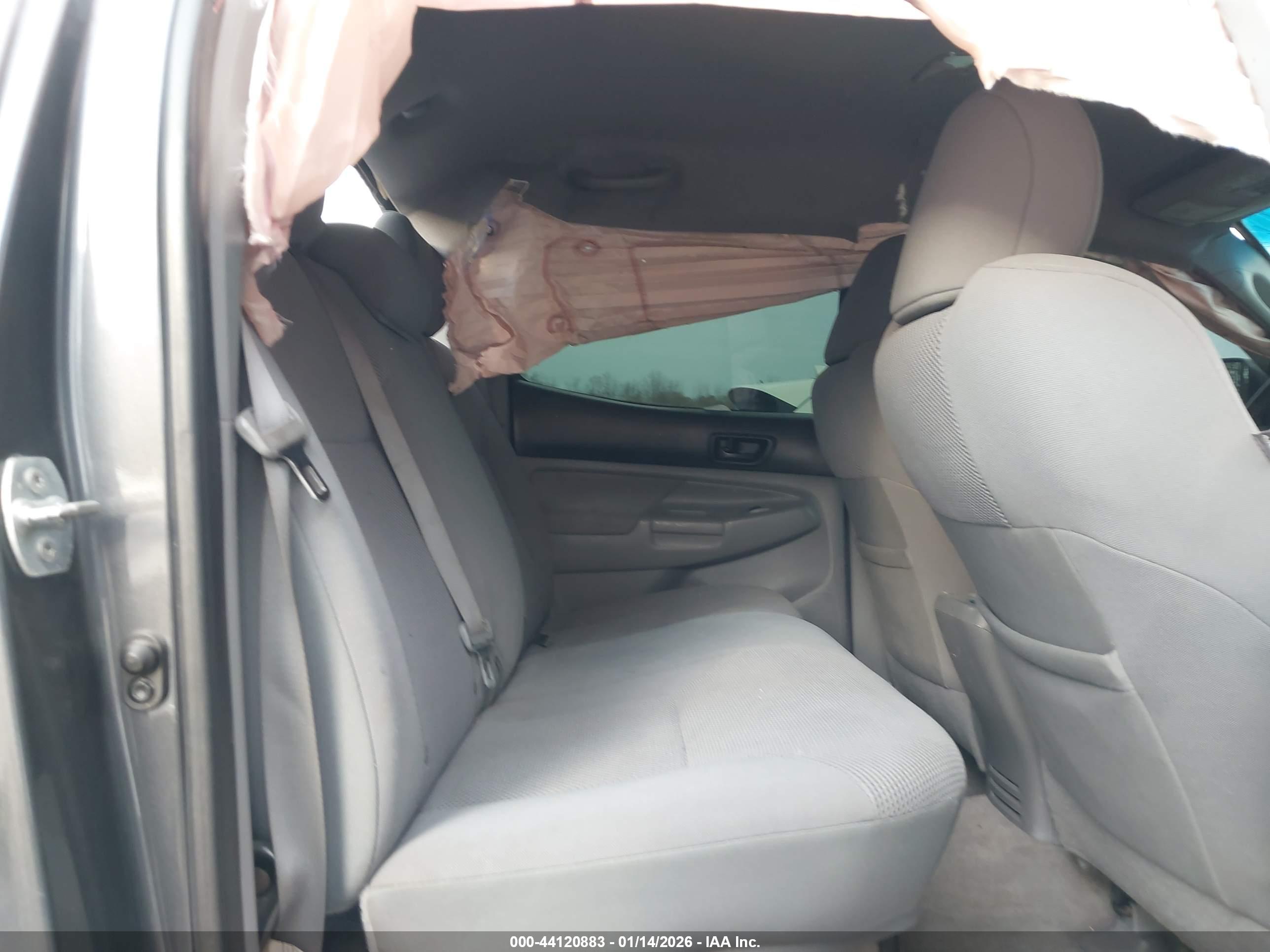 TOYOTA TACOMA image 8