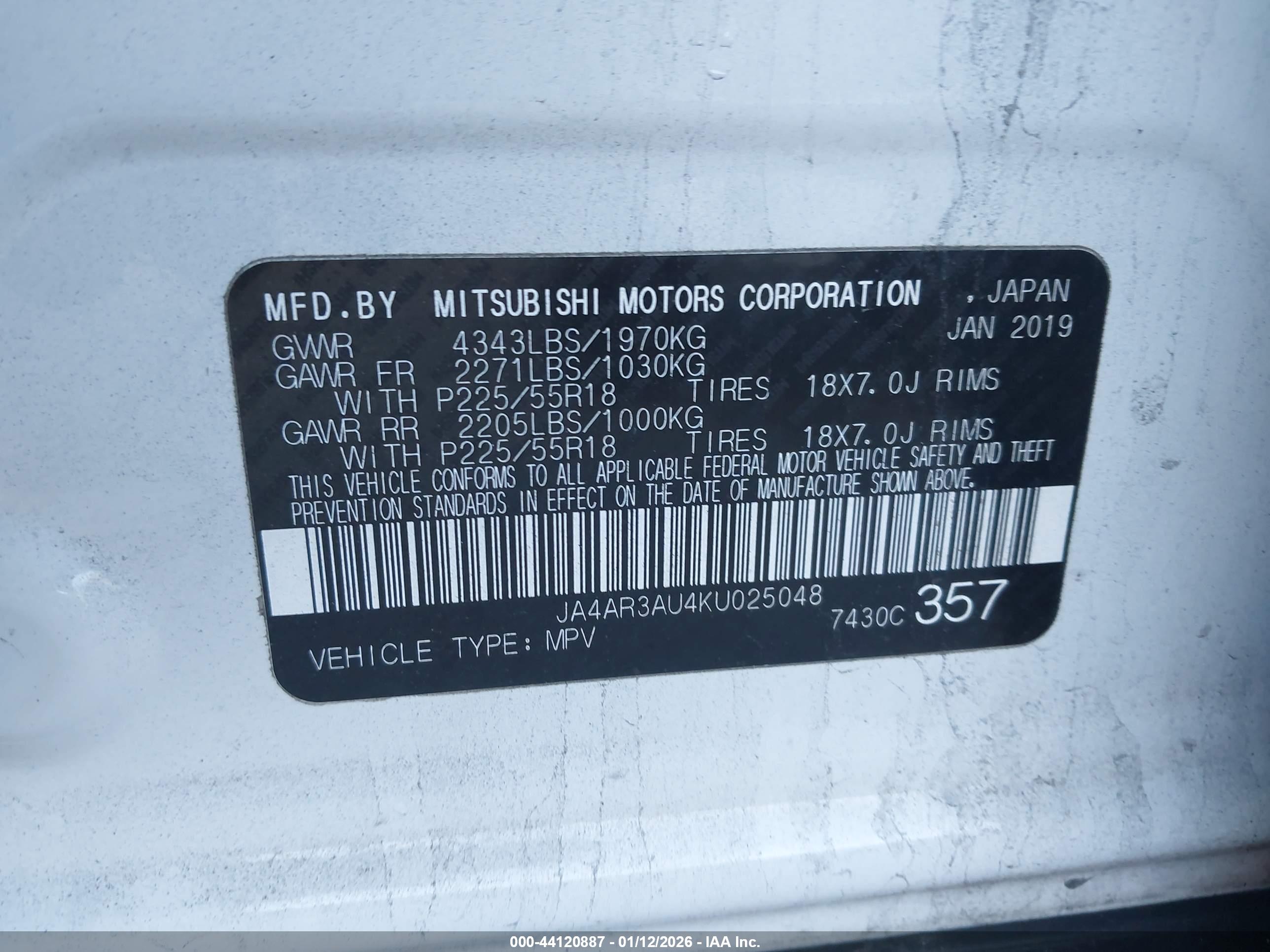 MITSUBISHI OUTLANDER image 9