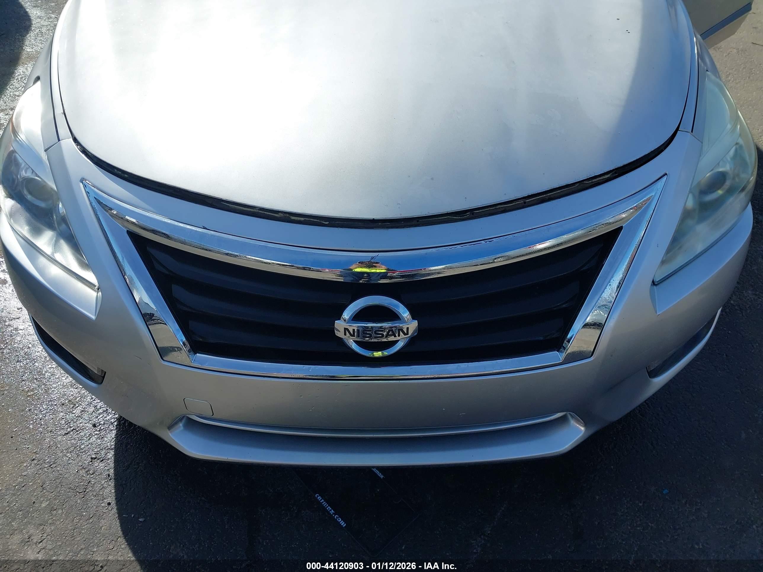 NISSAN ALTIMA image 6