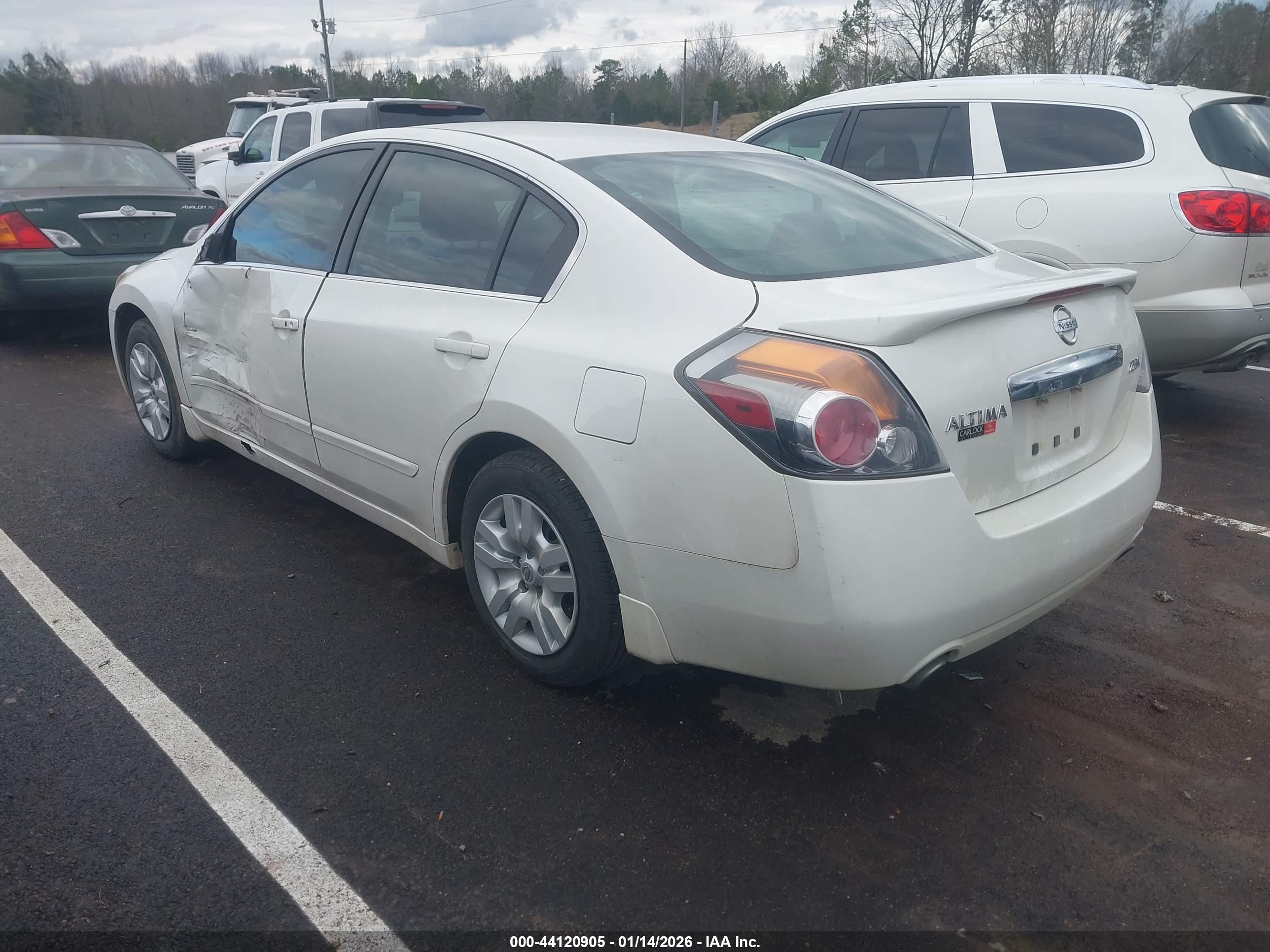 NISSAN ALTIMA image 3